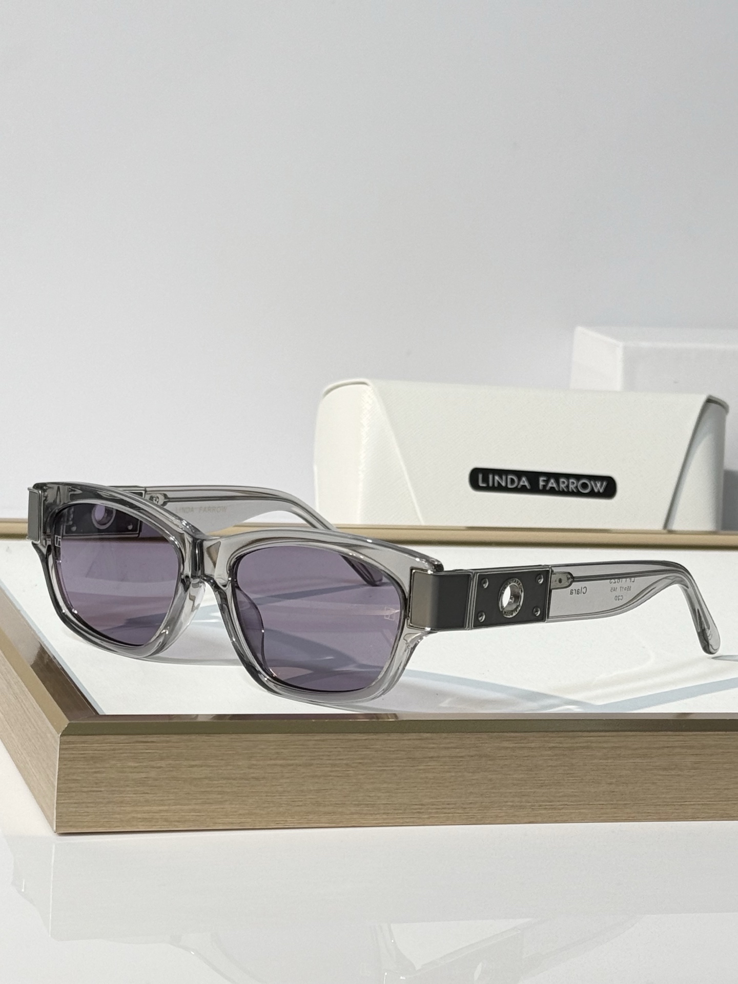 🆕  LINDA FARROW *  Model: LFT 1623 size:55口17-145 