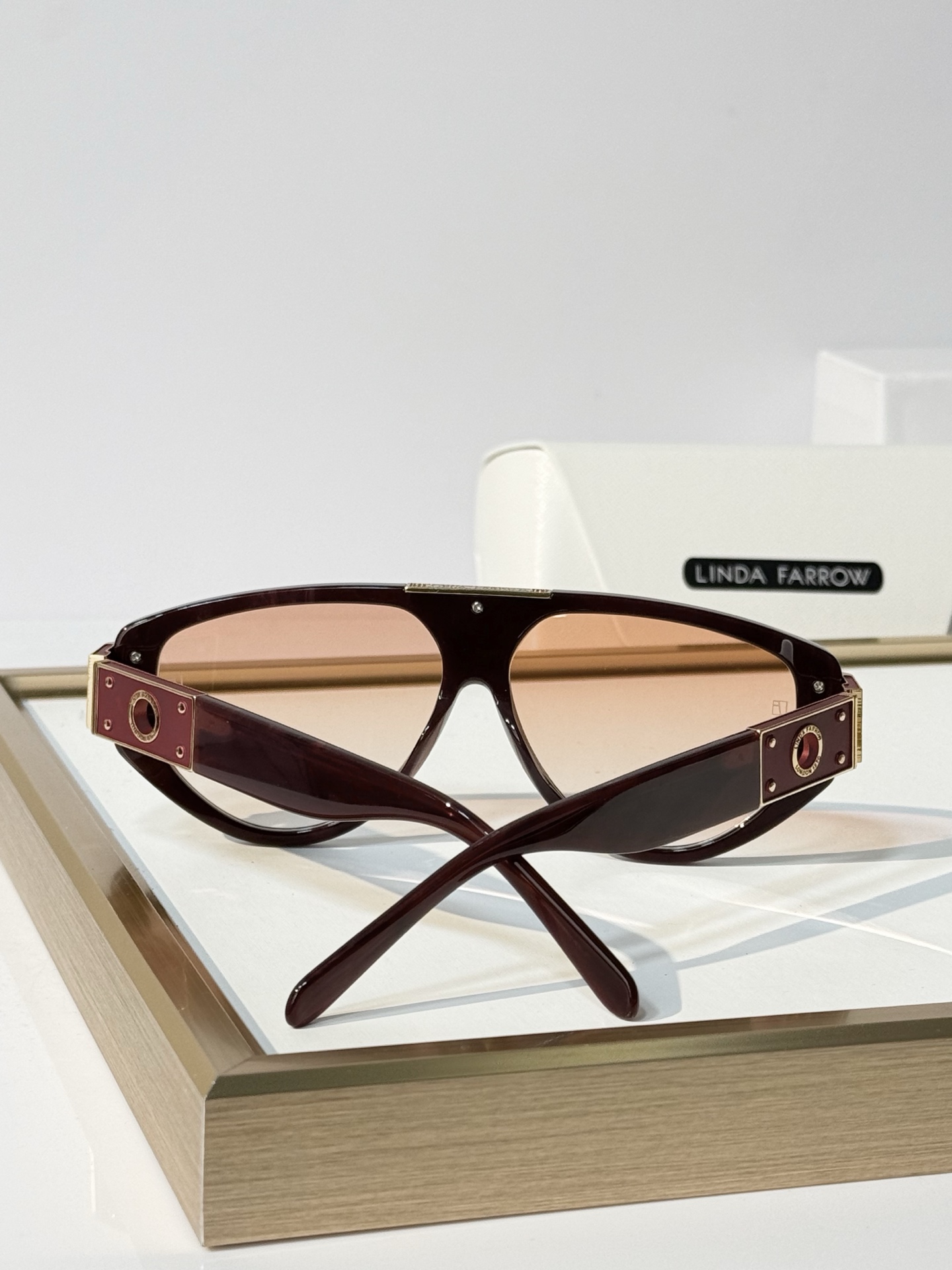 🆕  LINDA FARROW *  Model: LFT 1653 size:58口12-145 