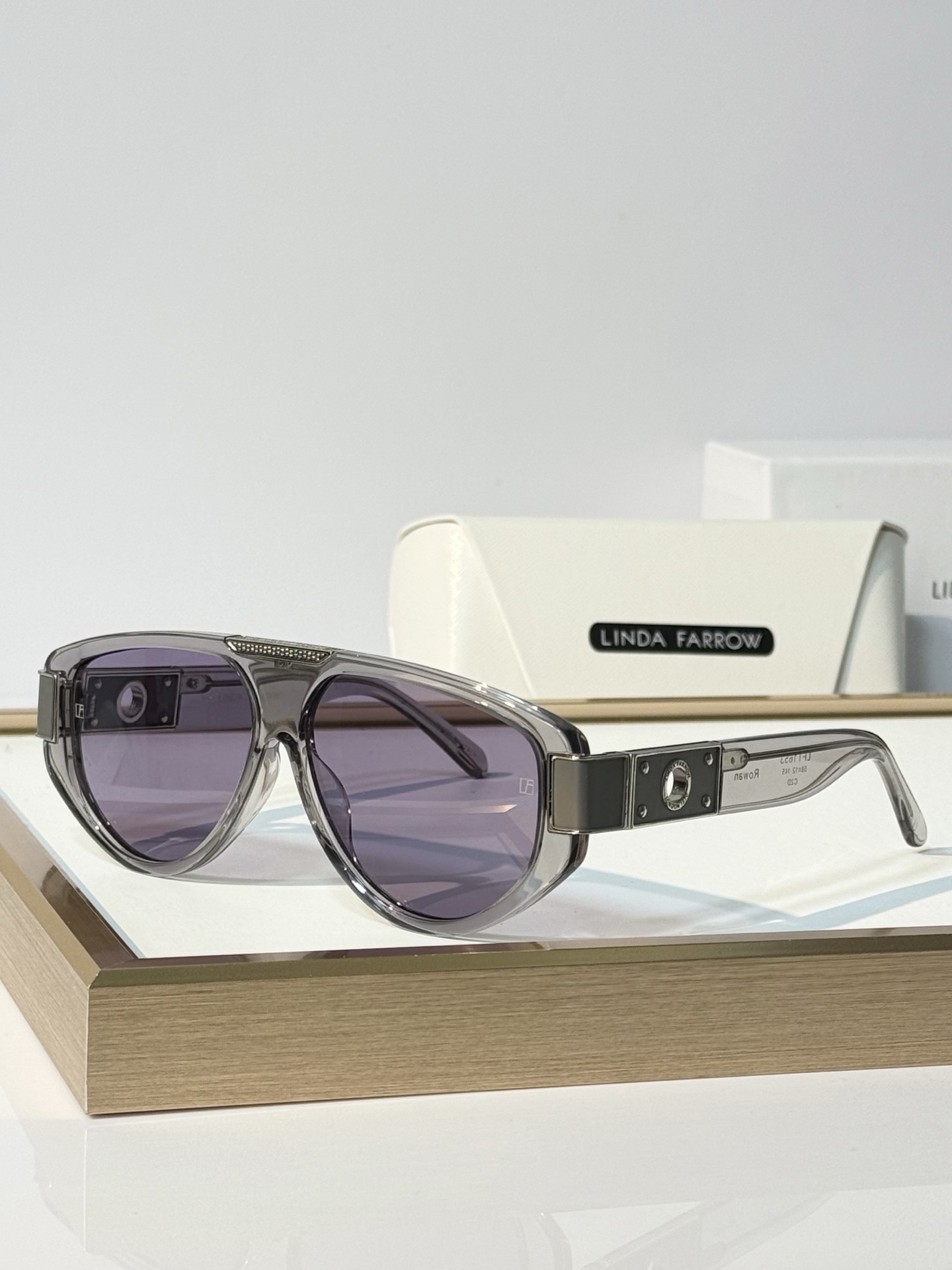 🆕  LINDA FARROW *  Model: LFT 1653 size:58口12-145