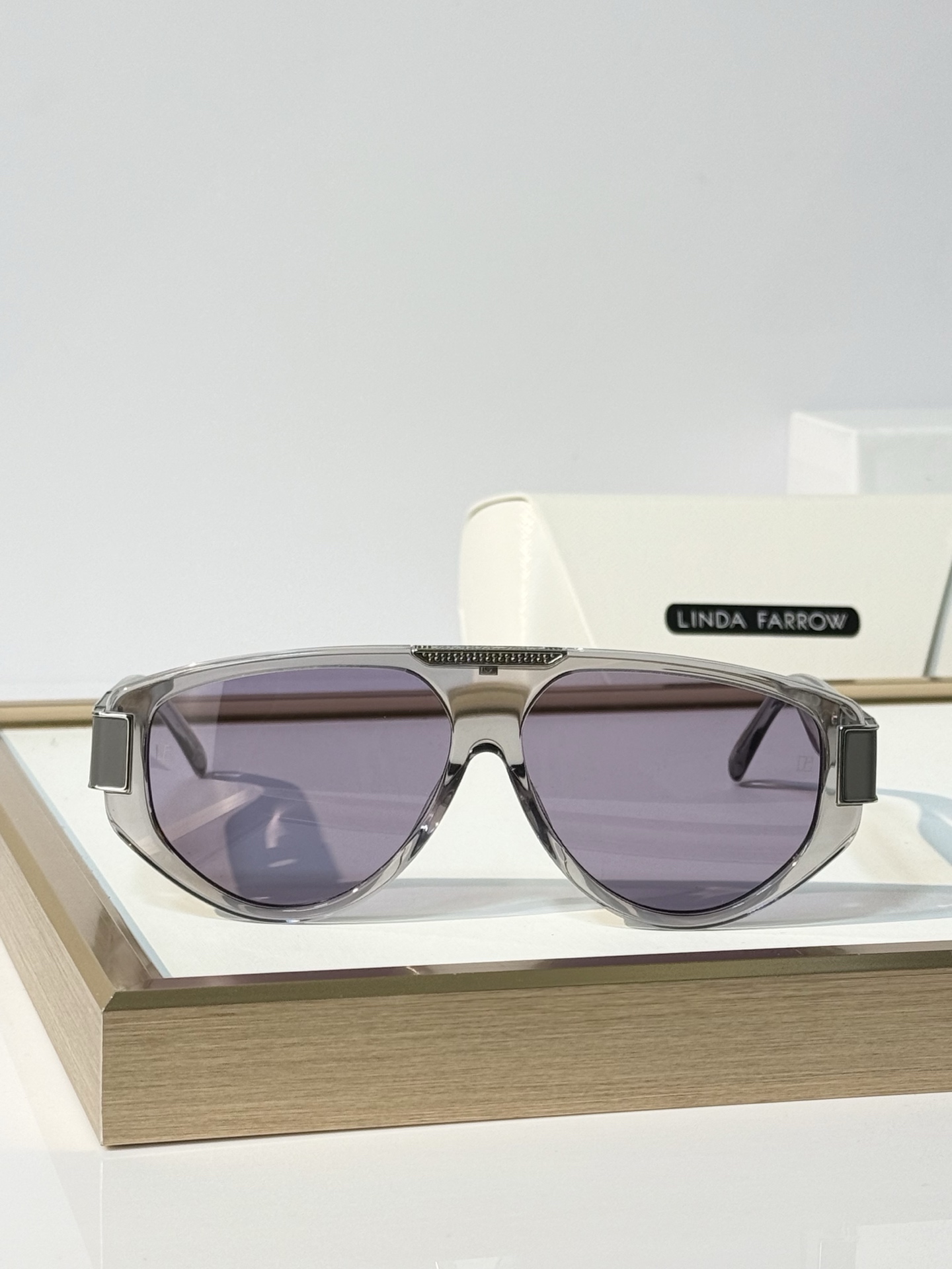 🆕  LINDA FARROW *  Model: LFT 1653 size:58口12-145