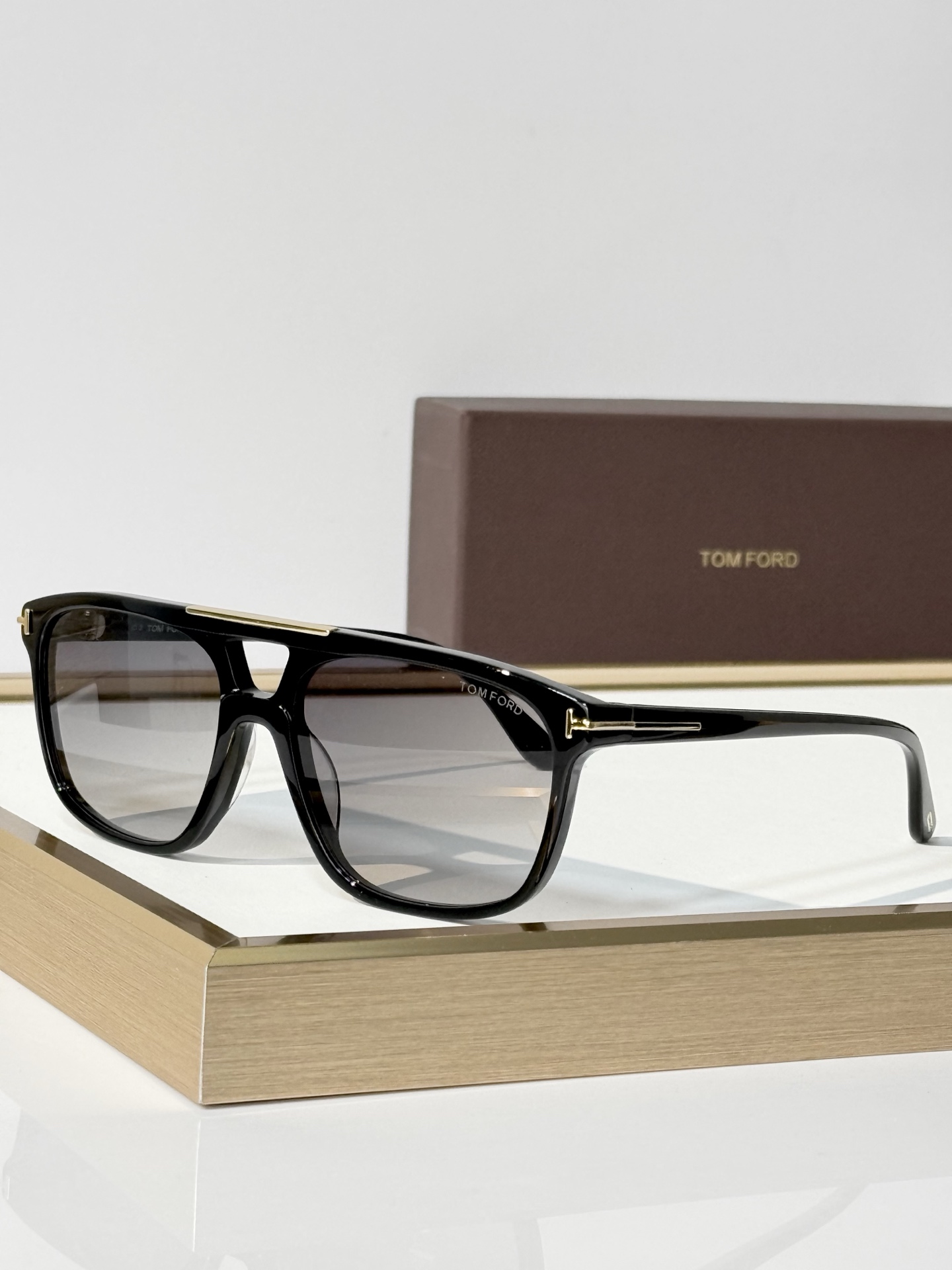 ￼✔️￼𝐓𝐎𝐌 𝐅𝐎𝐑𝐃  Tom Ford MOD：FT1338（BRIANNA） SIZE：58口17-140 