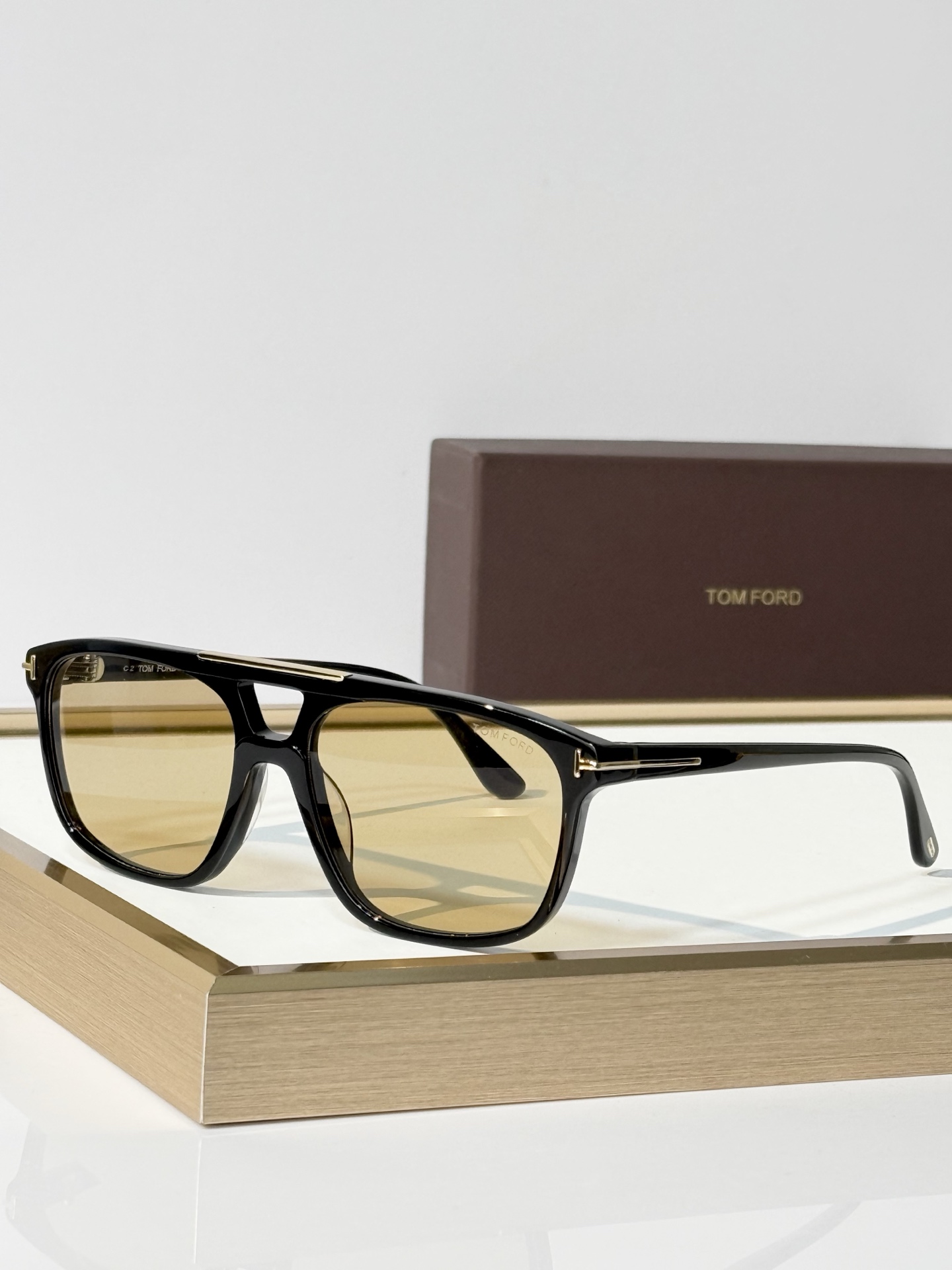 ￼✔️￼𝐓𝐎𝐌 𝐅𝐎𝐑𝐃  Tom Ford MOD：FT1338（BRIANNA） SIZE：58口17-140 