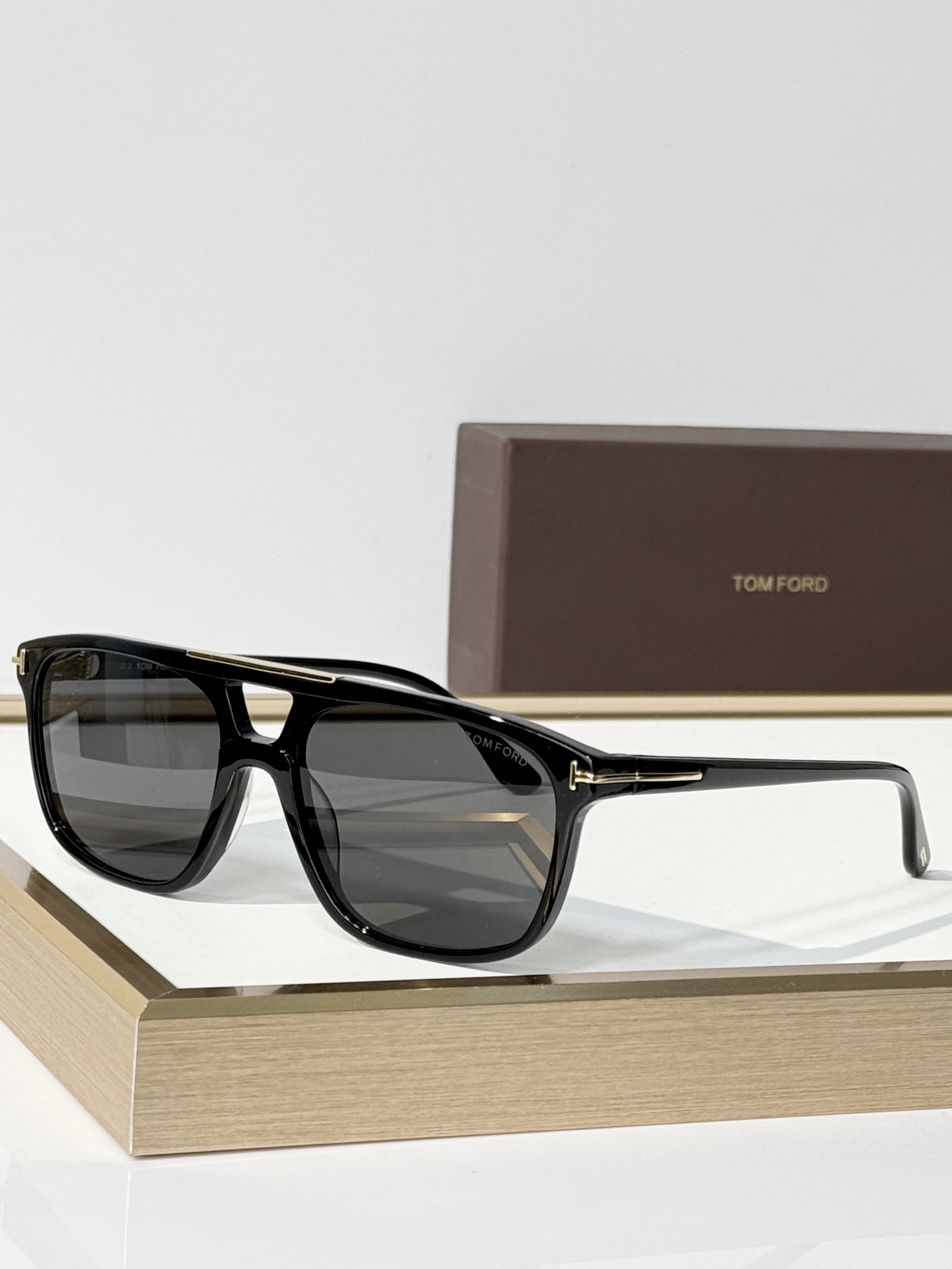 ￼✔️￼𝐓𝐎𝐌 𝐅𝐎𝐑𝐃  Tom Ford MOD：FT1338（BRIANNA） SIZE：58口17-140 