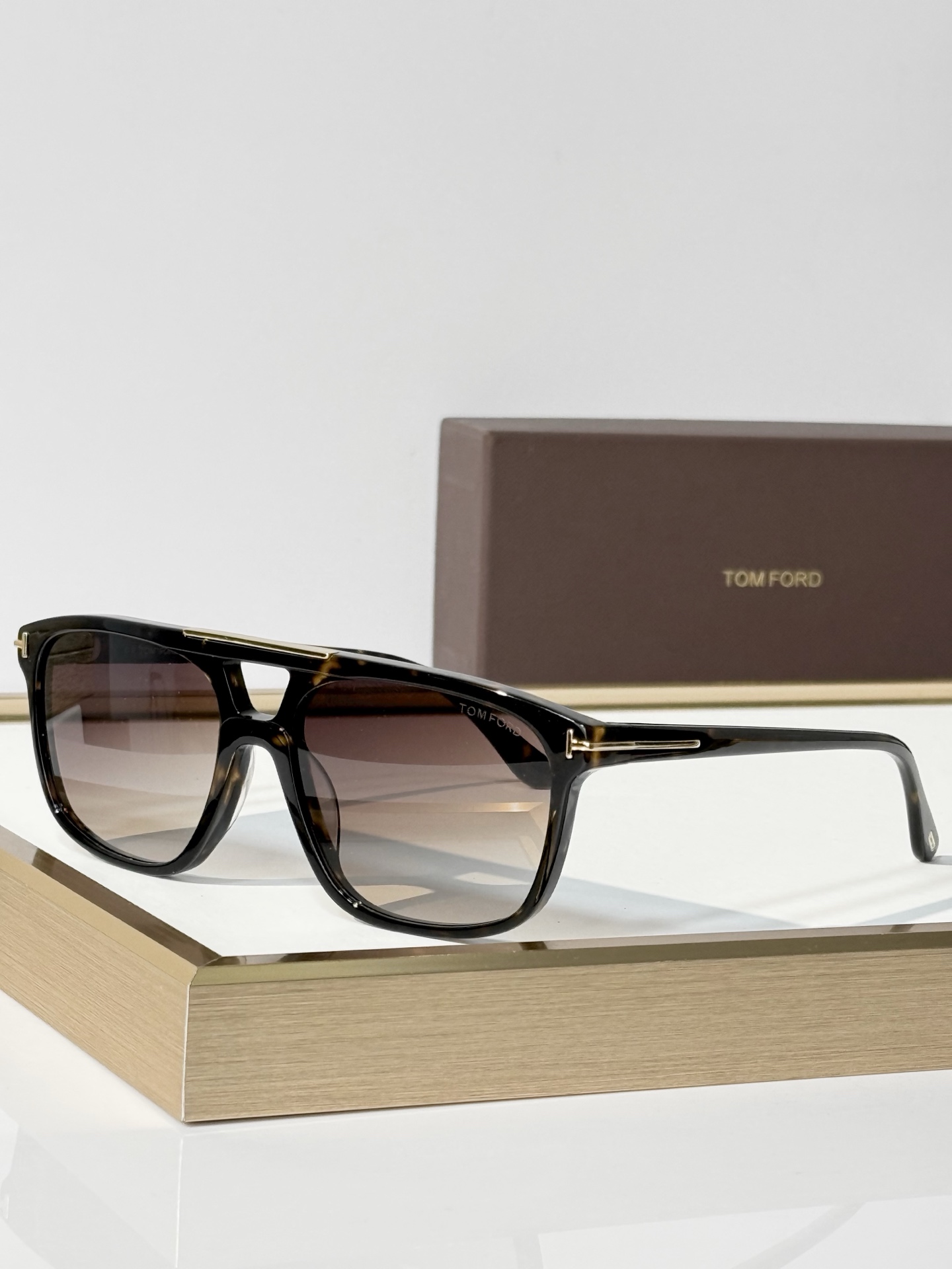 ￼✔️￼𝐓𝐎𝐌 𝐅𝐎𝐑𝐃  Tom Ford MOD：FT1338（BRIANNA） SIZE：58口17-140 