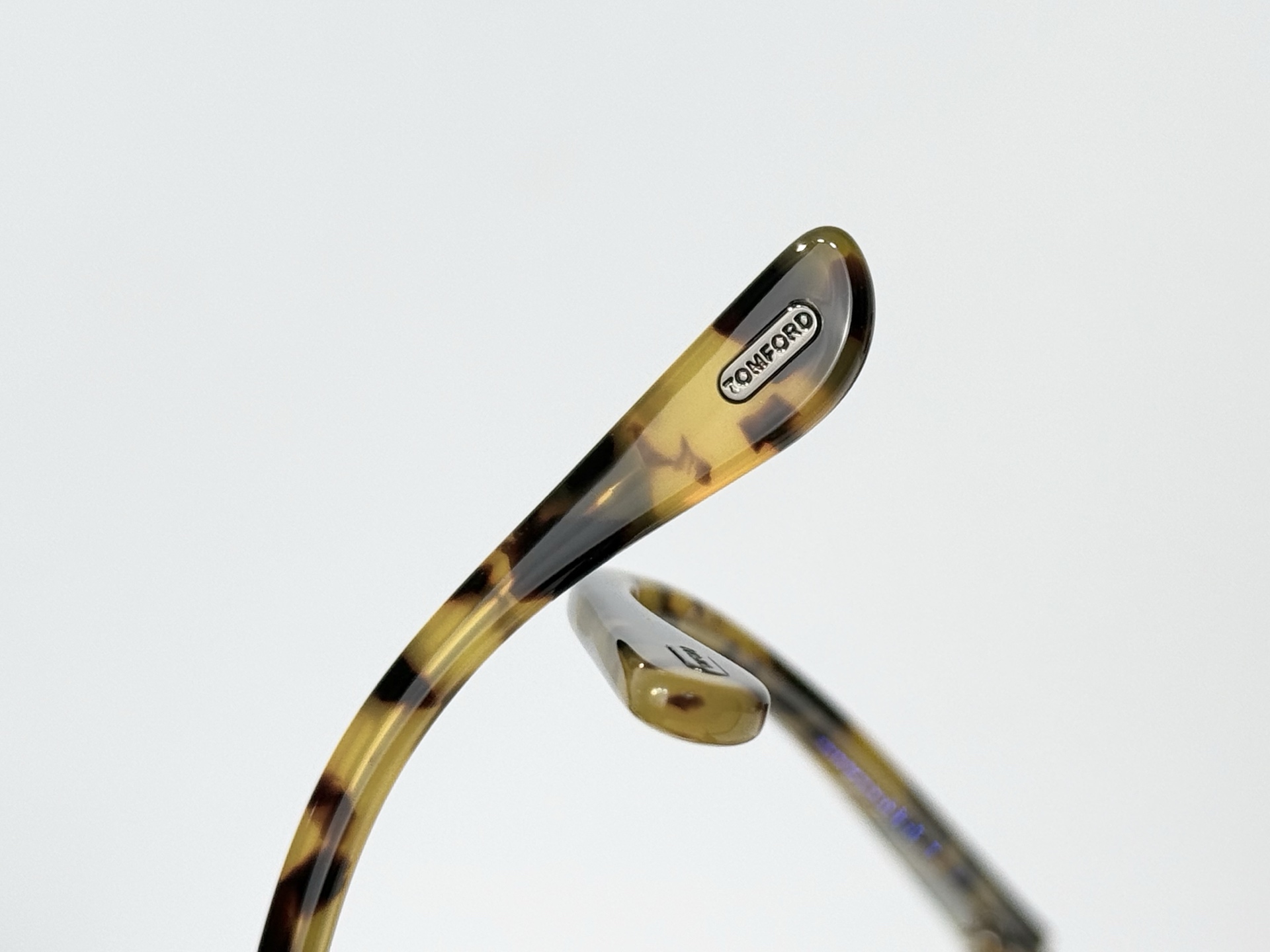 ￼✔️￼𝐓𝐎𝐌 𝐅𝐎𝐑𝐃  Tom Ford MOD：FT1338（BRIANNA） SIZE：58口17-140 