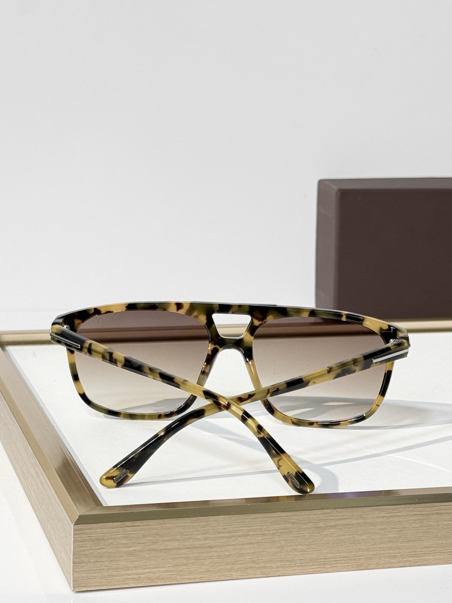 ￼✔️￼𝐓𝐎𝐌 𝐅𝐎𝐑𝐃  Tom Ford MOD：FT1338（BRIANNA） SIZE：58口17-140 