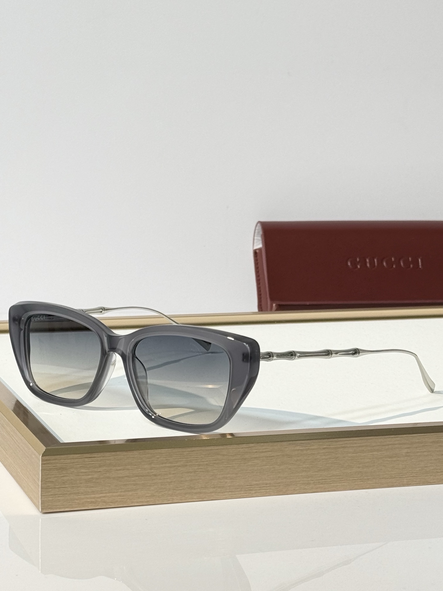 GUCCI* MODEL：GG2380S SIZE：53口16-145 