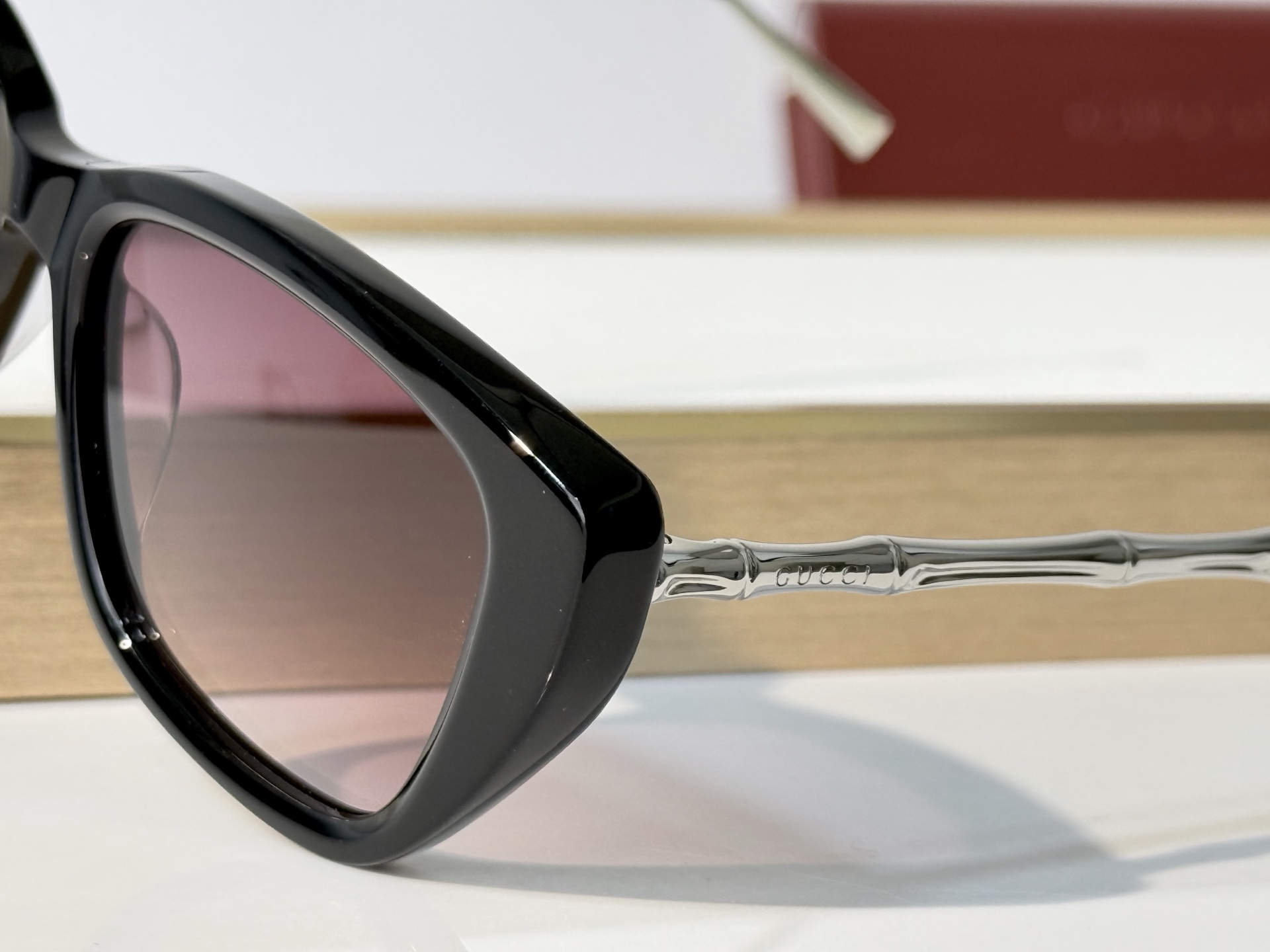 GUCCI* MODEL：GG2380S SIZE：53口16-145 