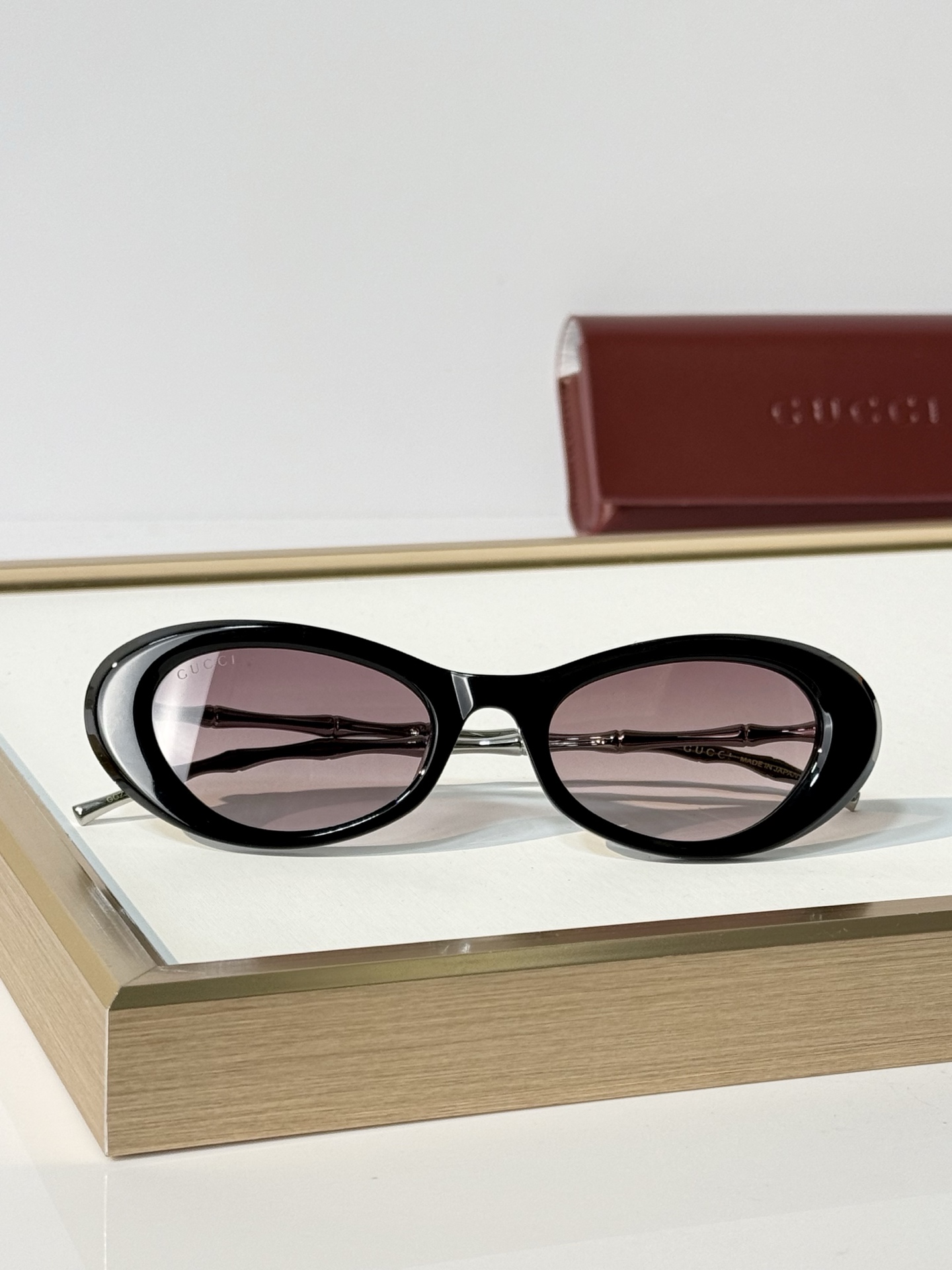 GUCCI* MODEL：GG2381S SIZE：51口19-145 