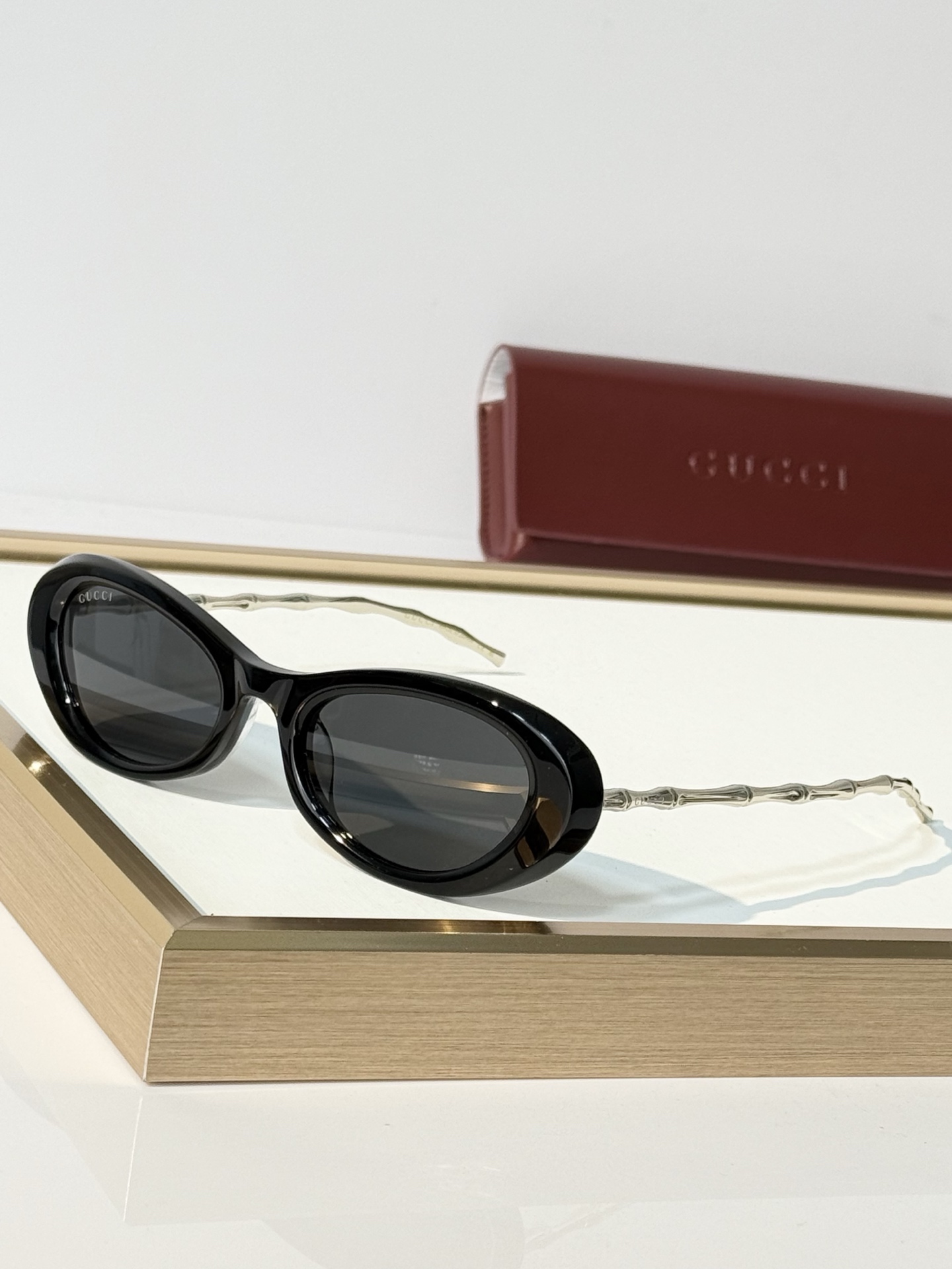 GUCCI* MODEL：GG2381S SIZE：51口19-145 