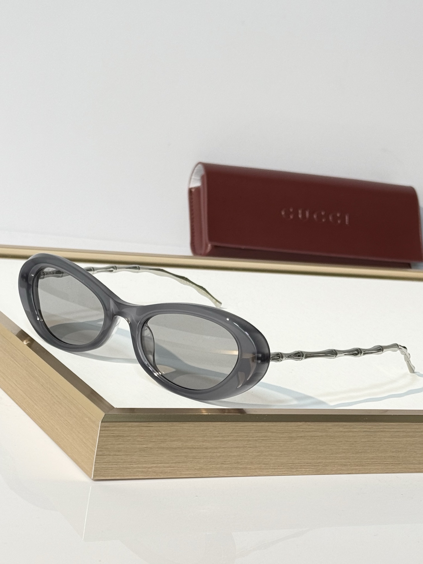 GUCCI* MODEL：GG2381S SIZE：51口19-145 