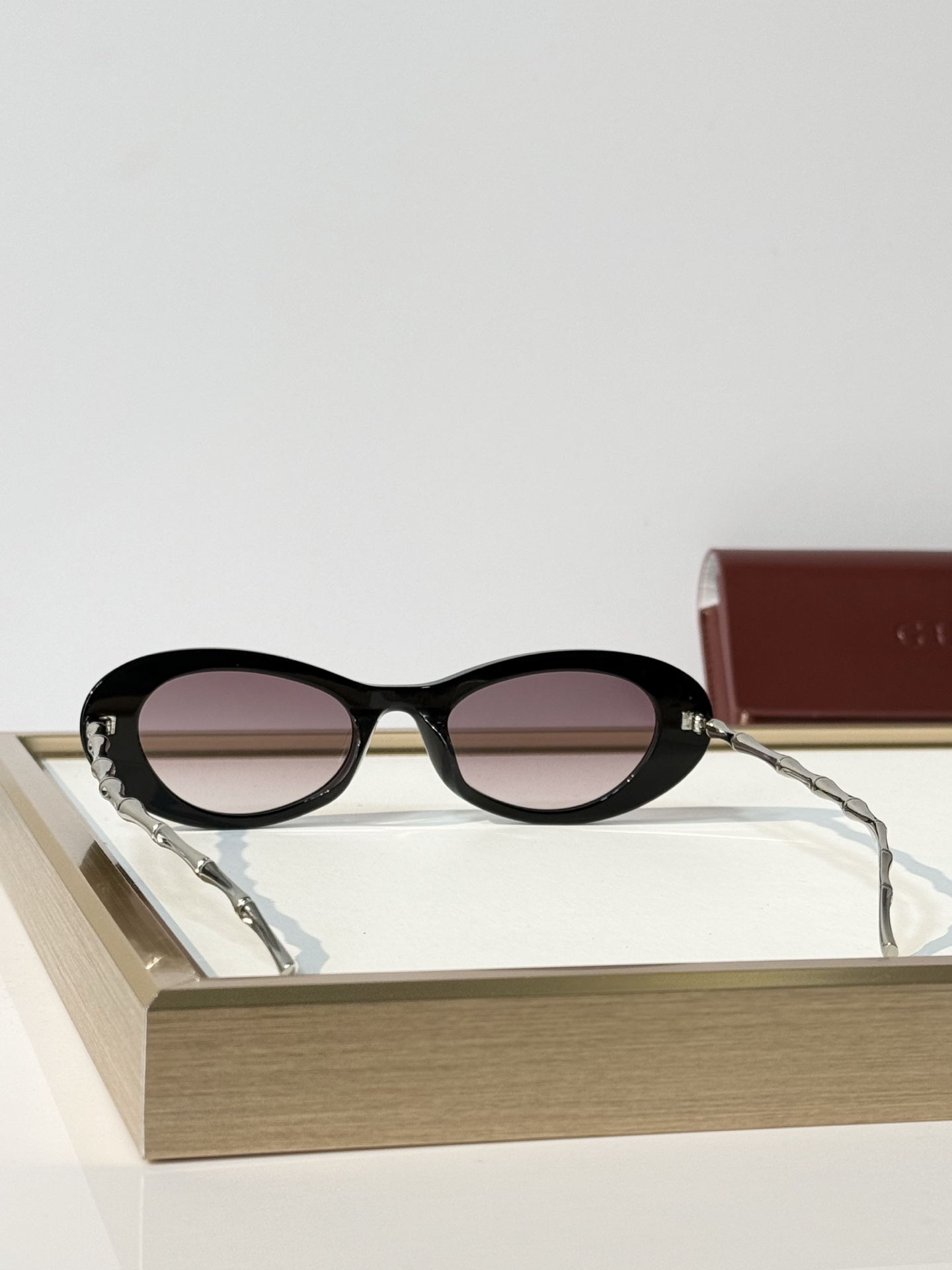 GUCCI* MODEL：GG2381S SIZE：51口19-145