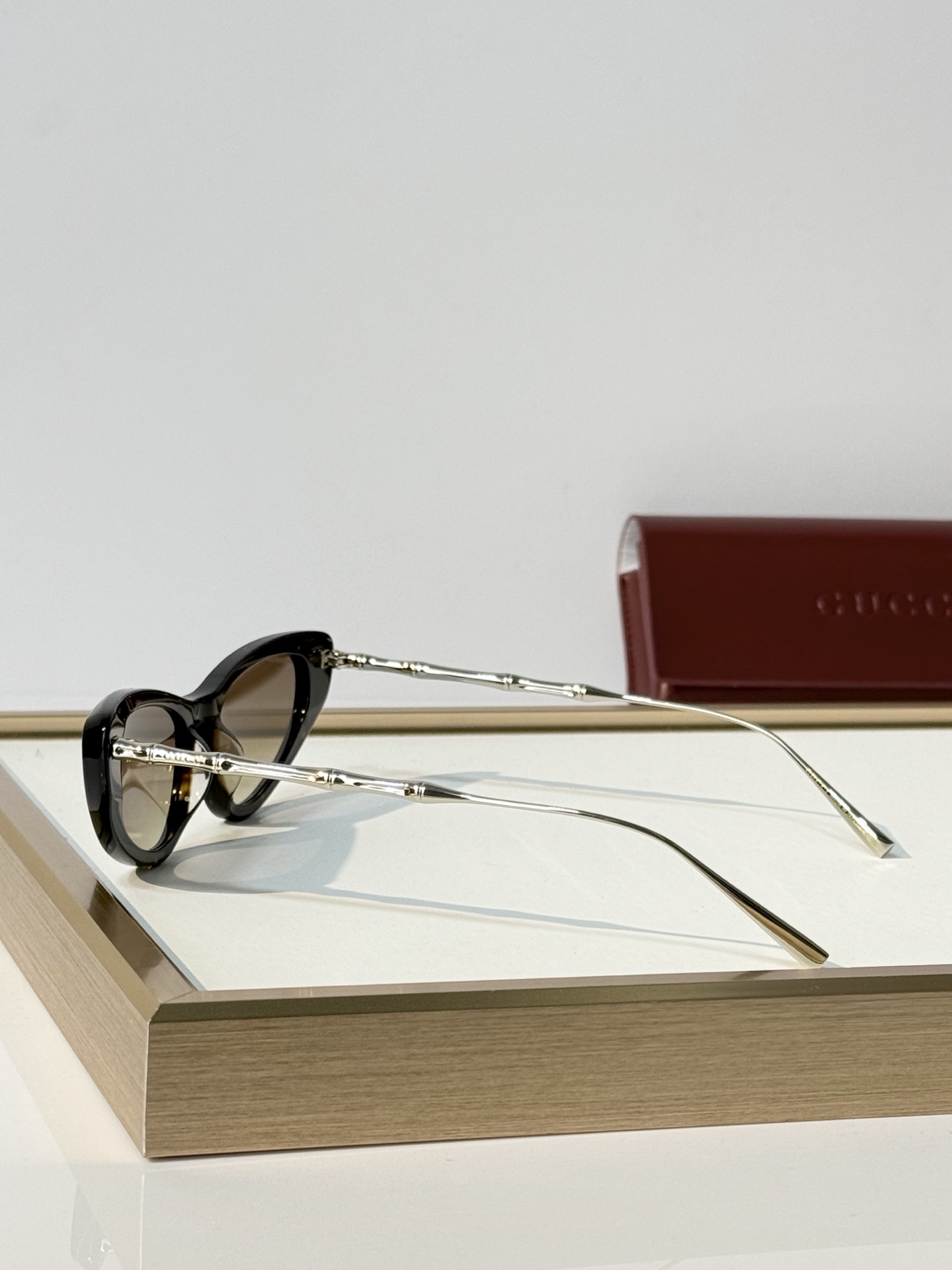 GUCCI* MODEL：GG2384S SIZE：53口17-145