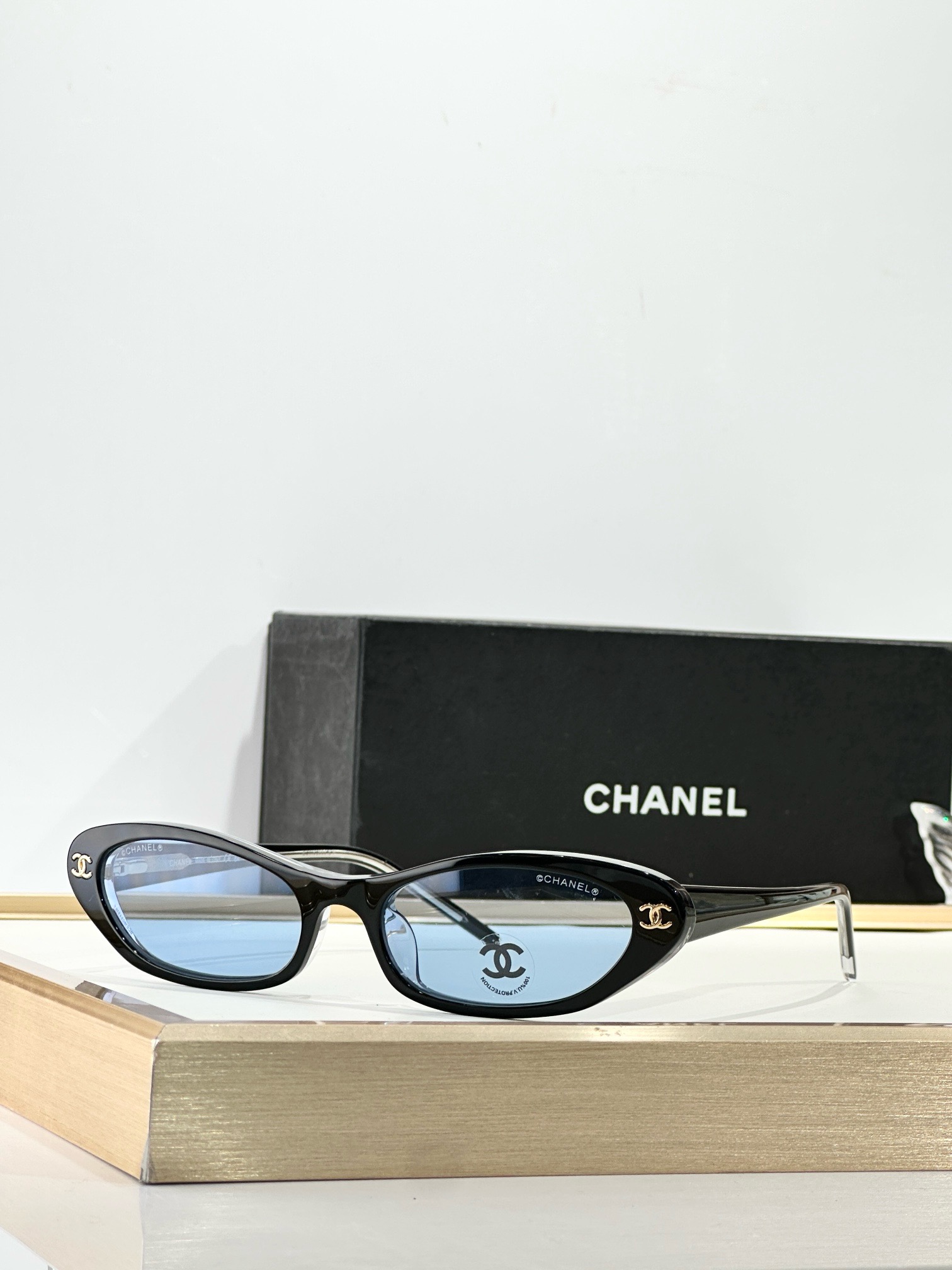 CHANEL MODEL：CH3025 SIZE：52口17-140 