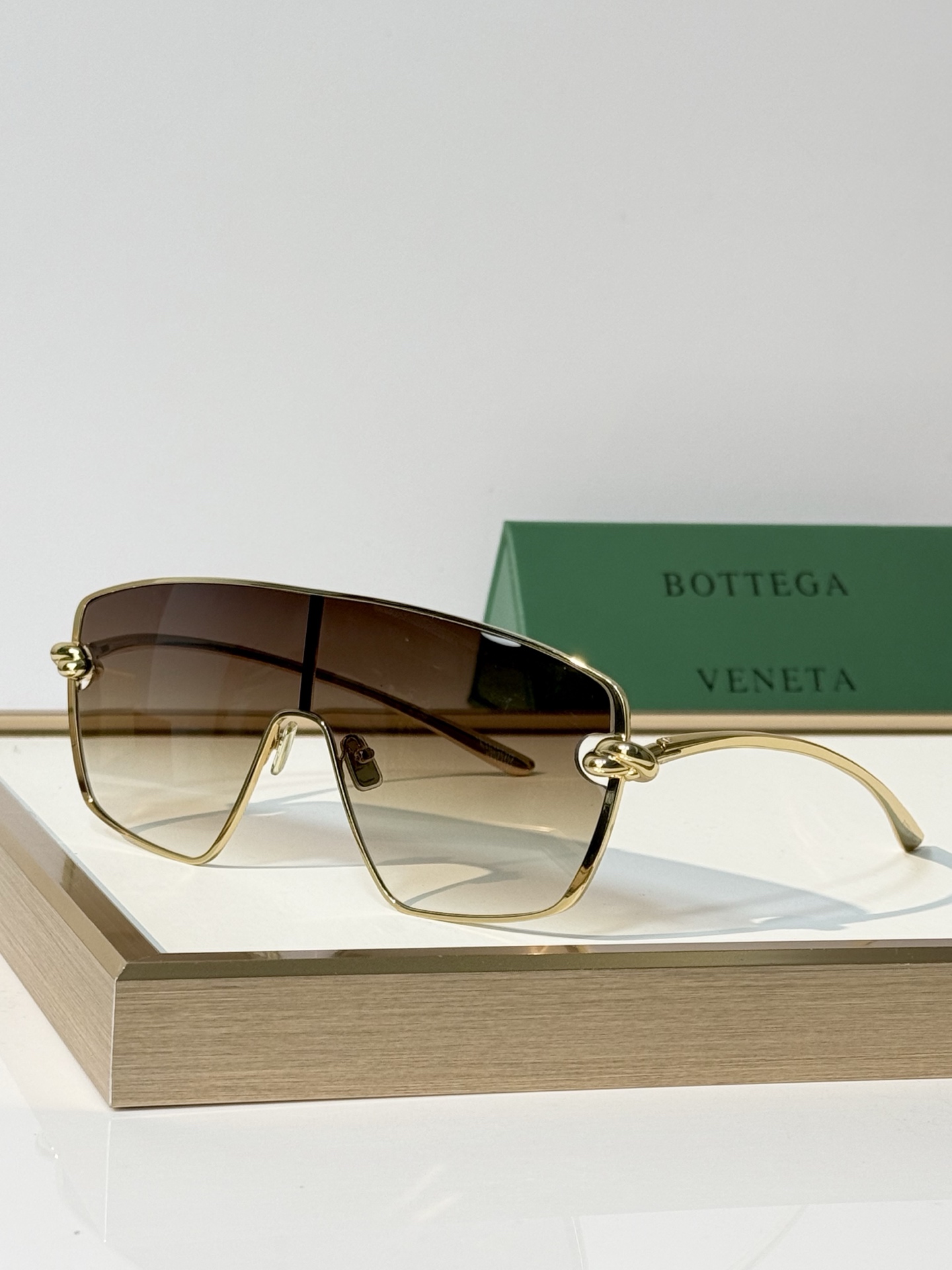 BOTTEGA VENET* MODEL：BV1515S  SIZE：99口1-145 