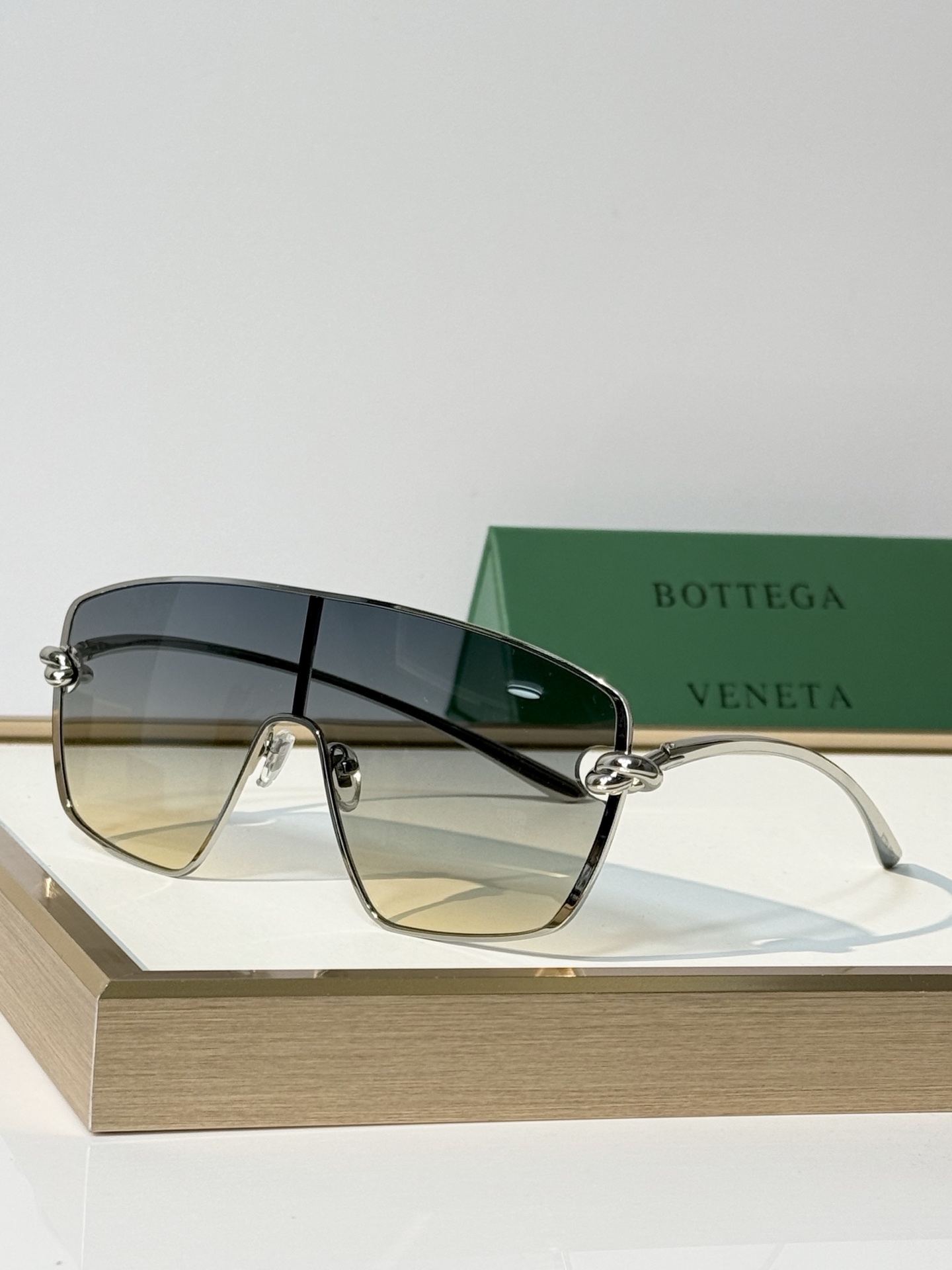 BOTTEGA VENET* MODEL：BV1515S  SIZE：99口1-145 