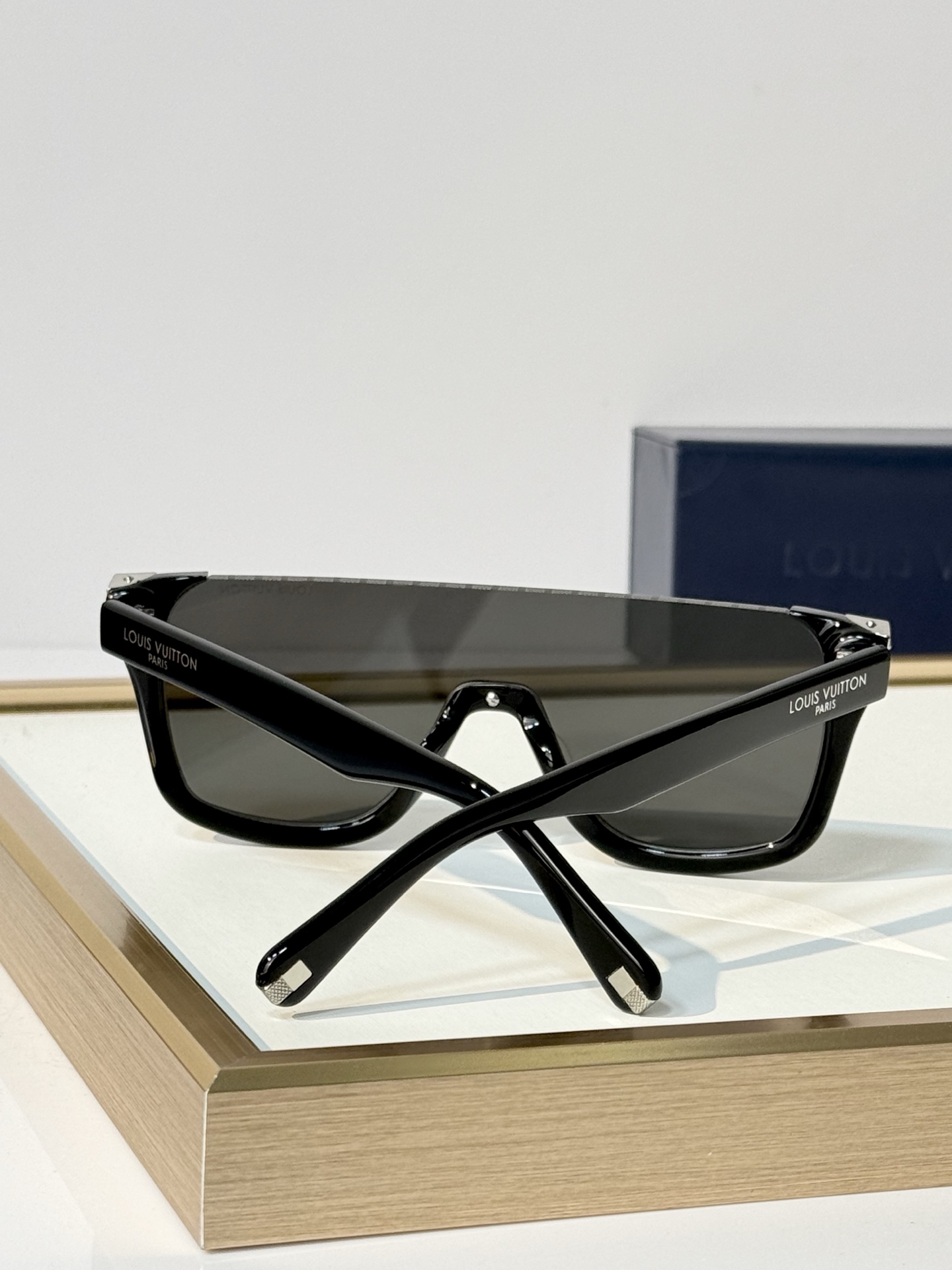 LOUIS VUITTO* MODEL：Z3242U SIZE：125口0-145
