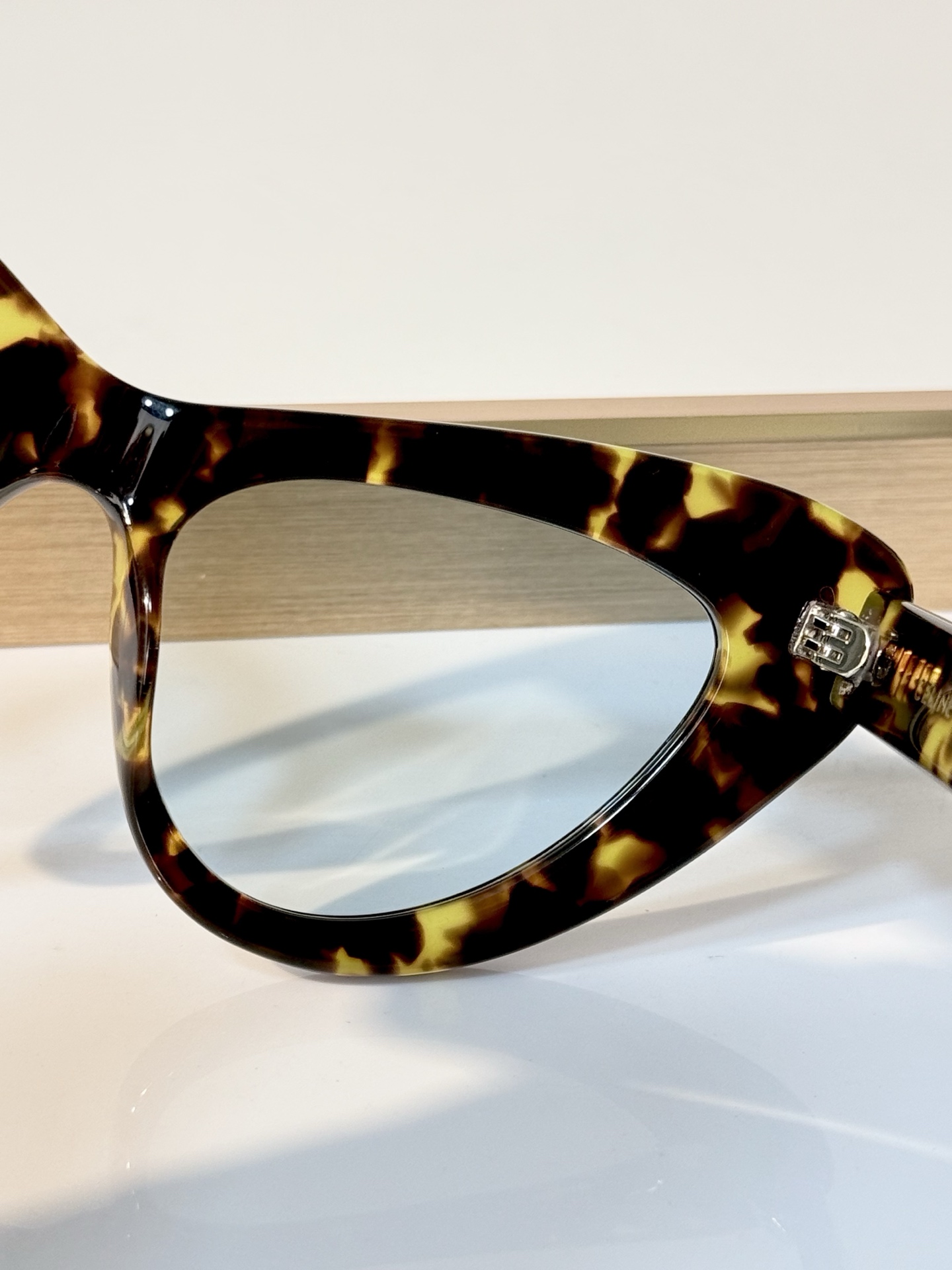 CELIN* MODEL: CL40339U SIZE:52口18-145