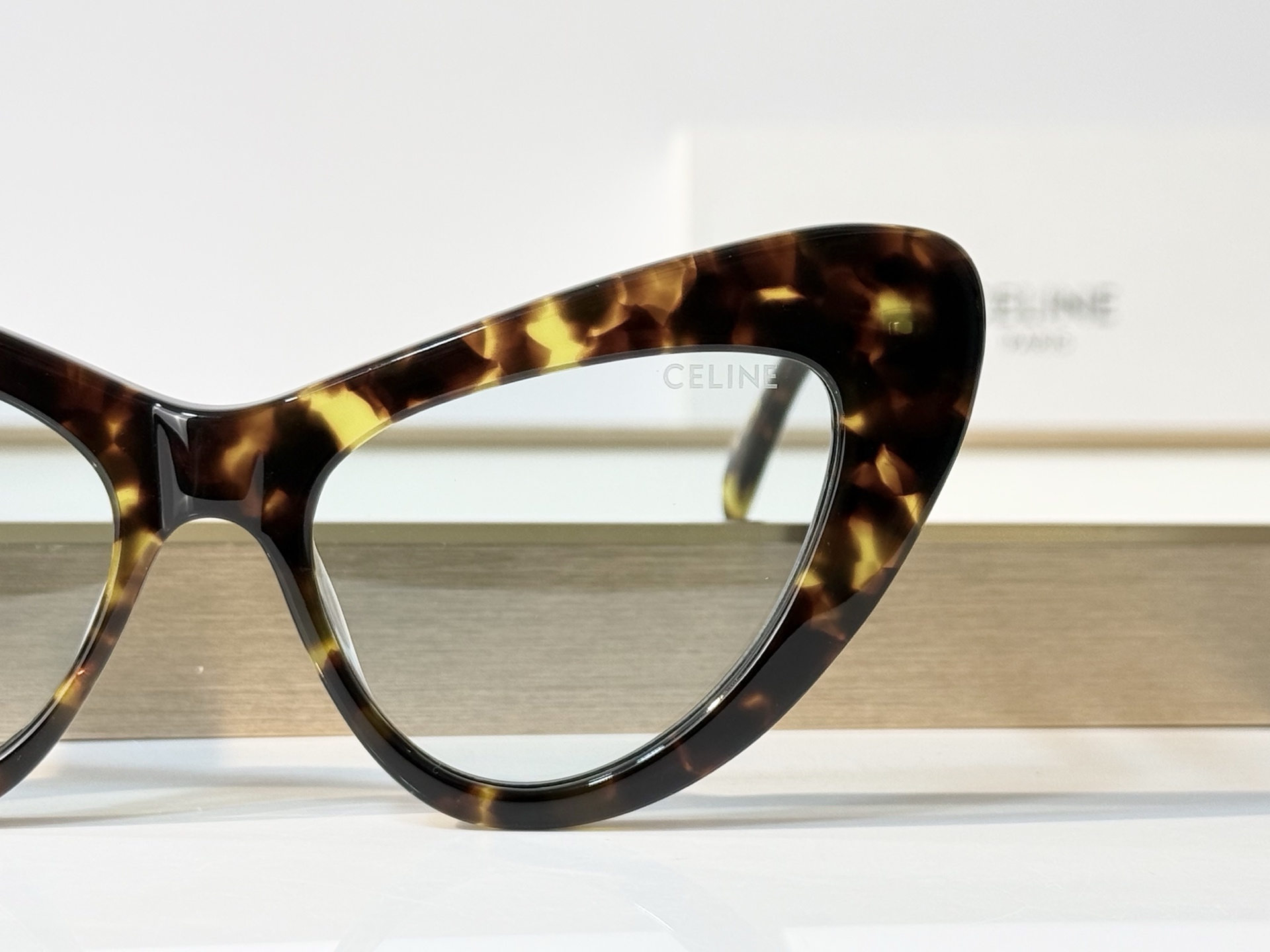 CELIN* MODEL: CL40339U SIZE:52口18-145