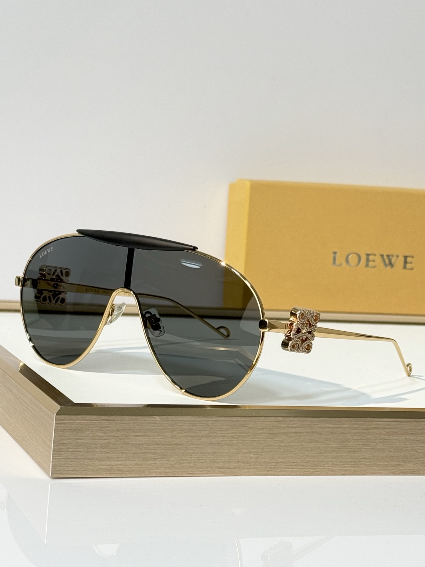LOEW* MOD：LW1746LS Size：135口58 143 
