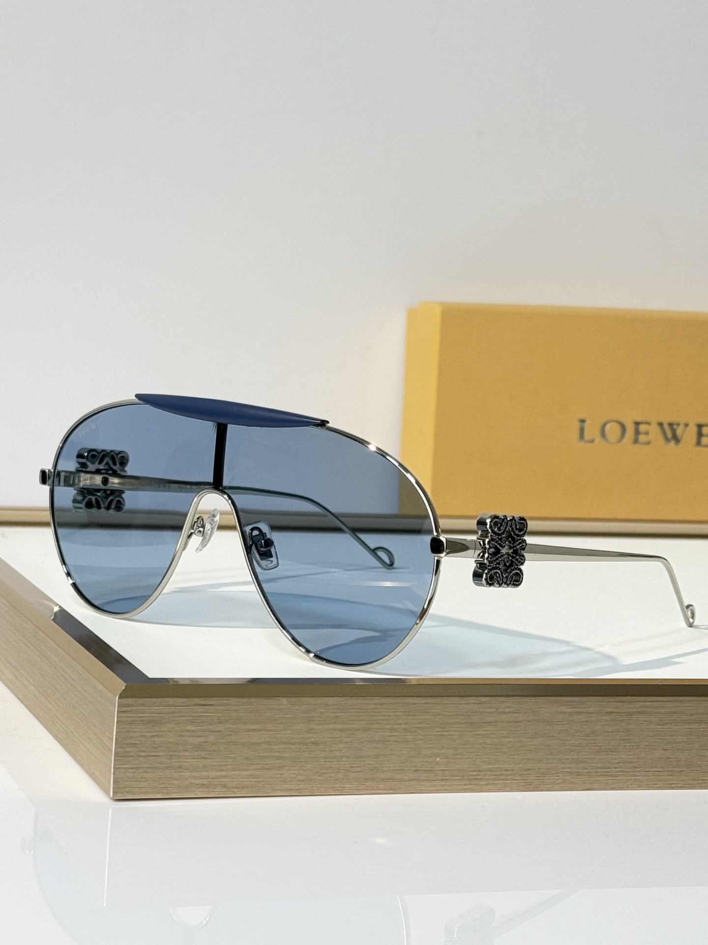 LOEW* MOD：LW1746LS Size：135口58 143 