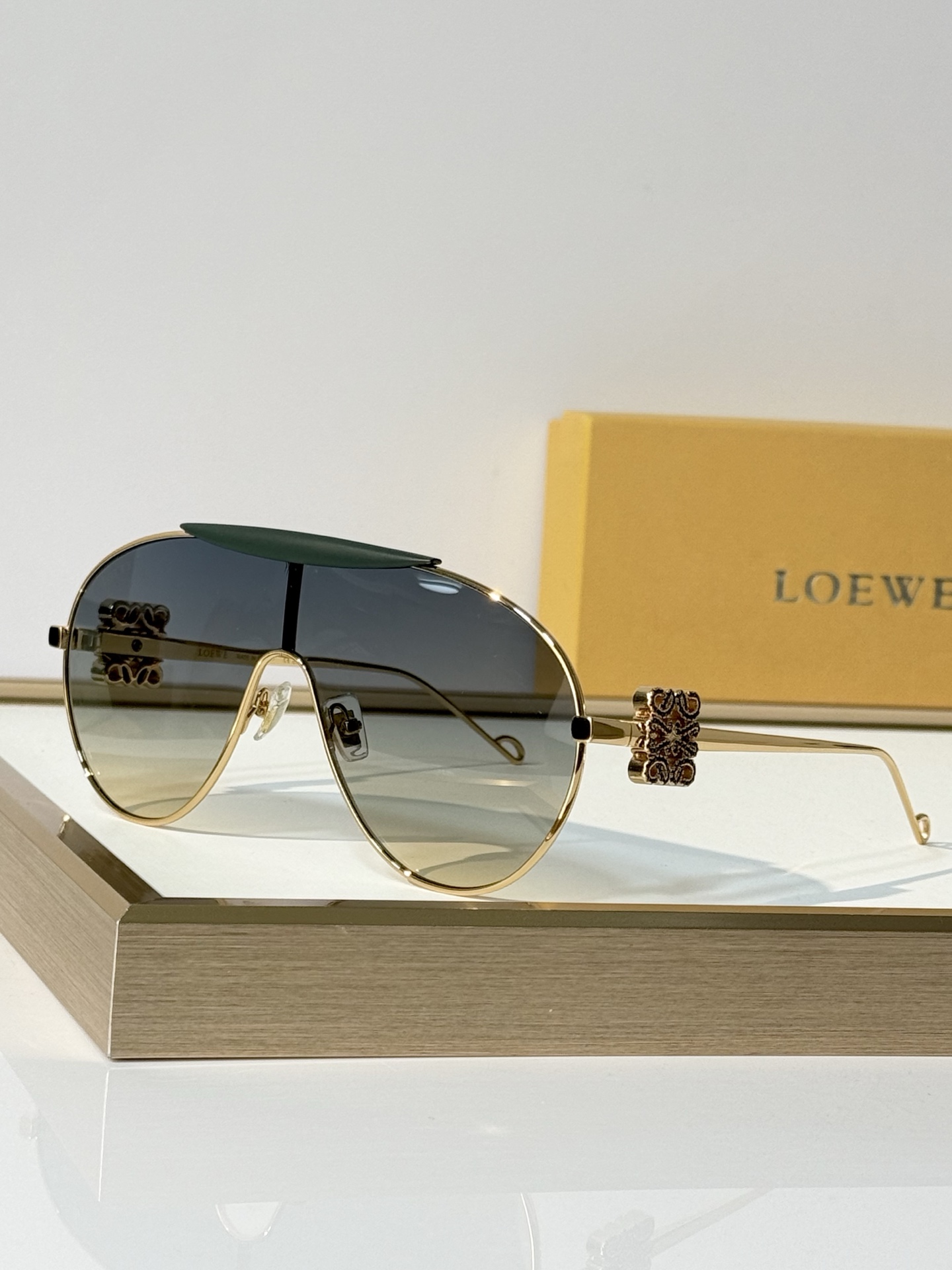 LOEW* MOD：LW1746LS Size：135口58 143 