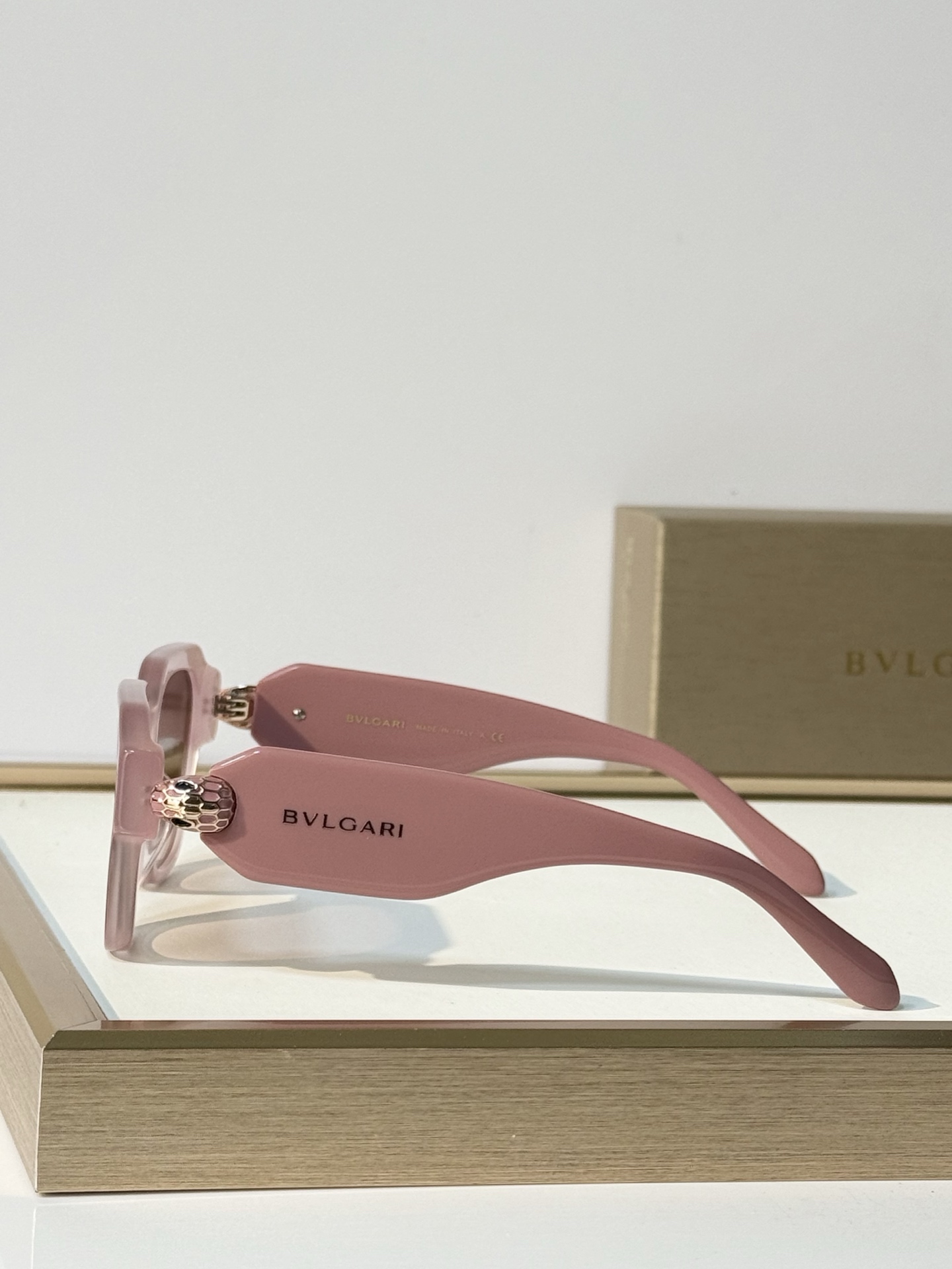 BVLGAR* MODEL：BV7100KB SIZE：52口19-145