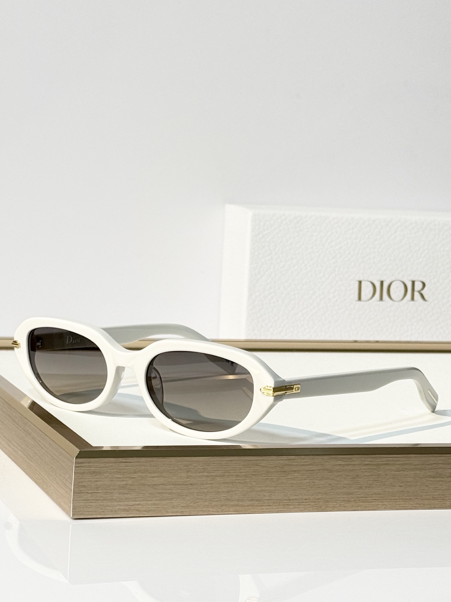 DIO*  MOD：DiorBlackSuit R9F Size：55口20-150