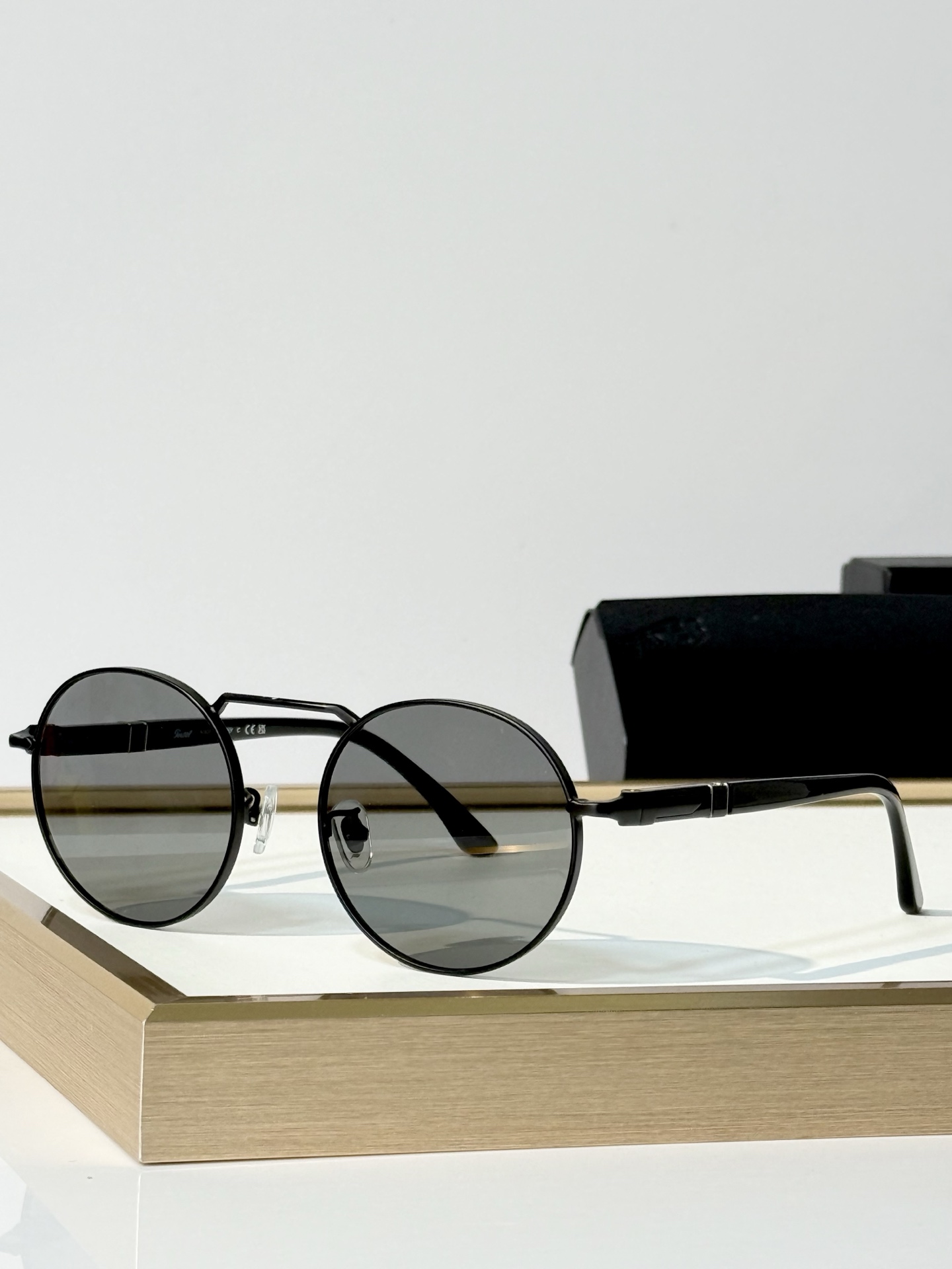 Persol MODEL：1019-S SIZE：53口20-145 