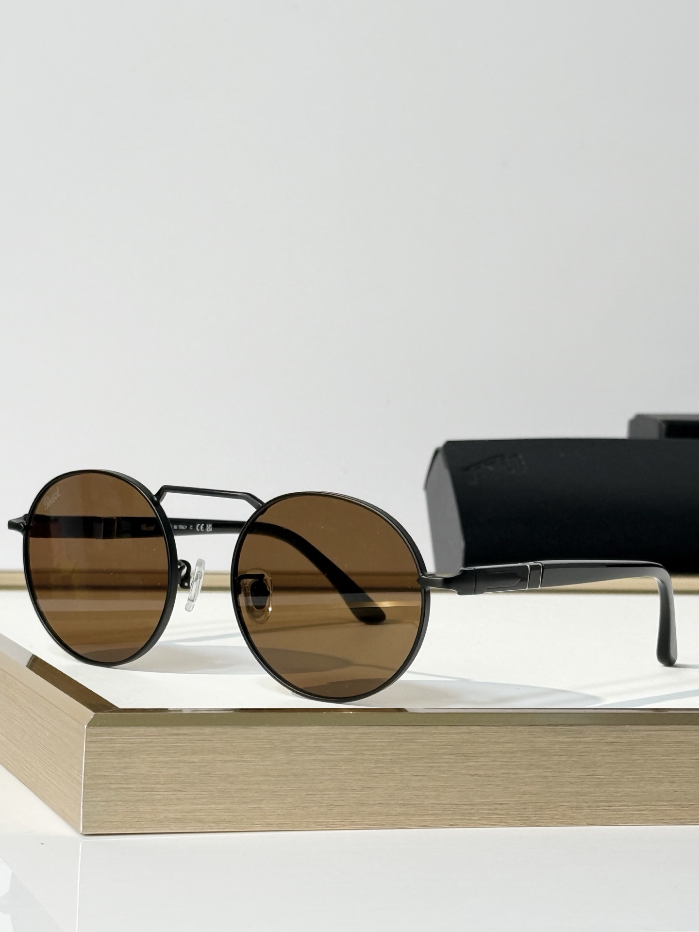Persol MODEL：1019-S SIZE：53口20-145 