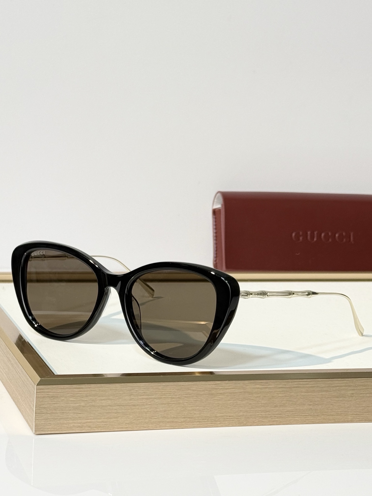 Gucc* Mod：GG2382SA Size ：56口18-145 