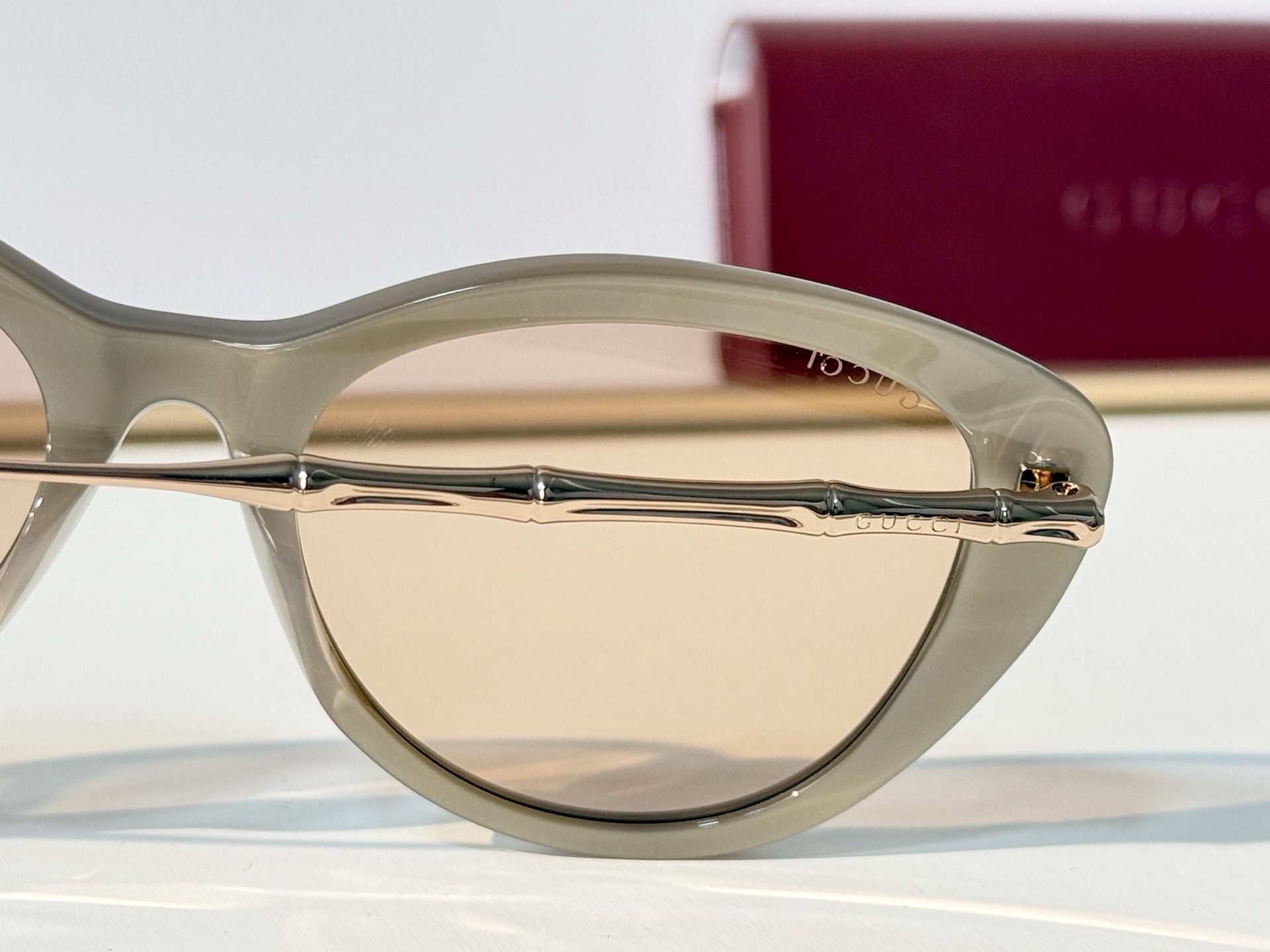 Gucc* Mod：GG2382SA Size ：56口18-145