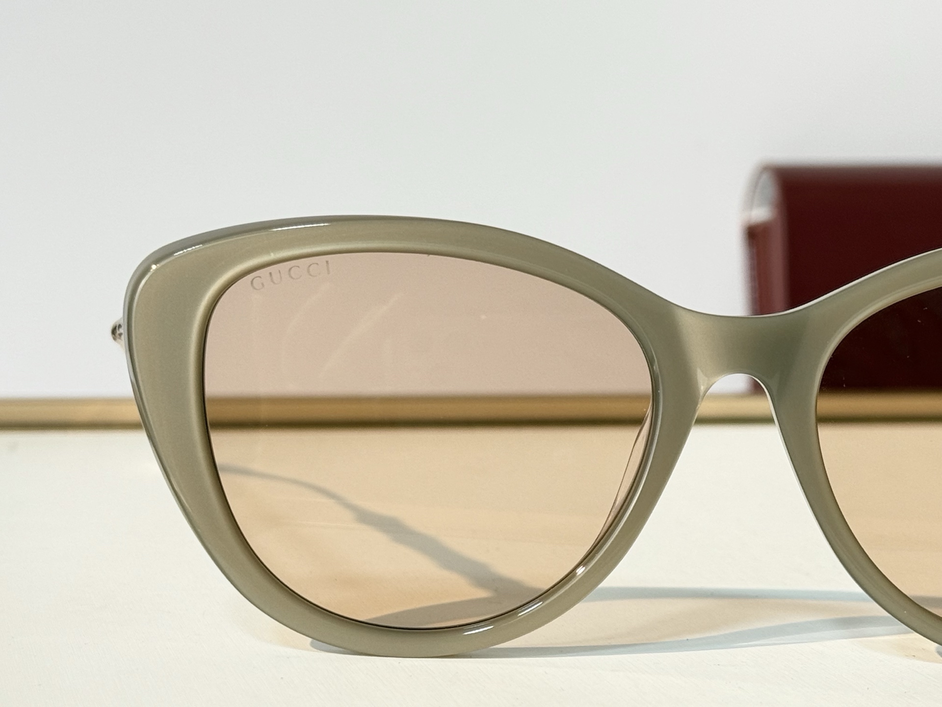 Gucc* Mod：GG2382SA Size ：56口18-145