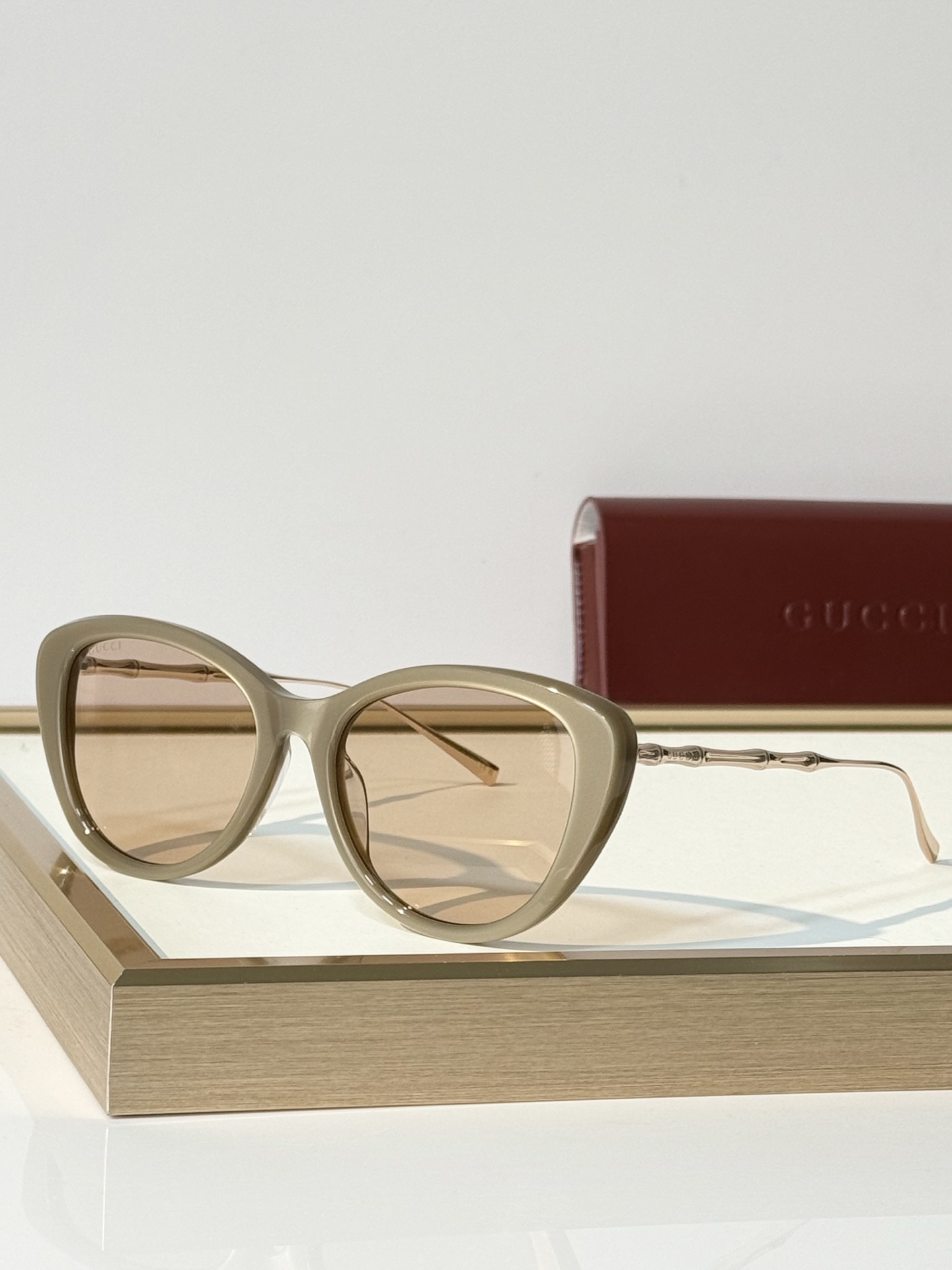 Gucc* Mod：GG2382SA Size ：56口18-145