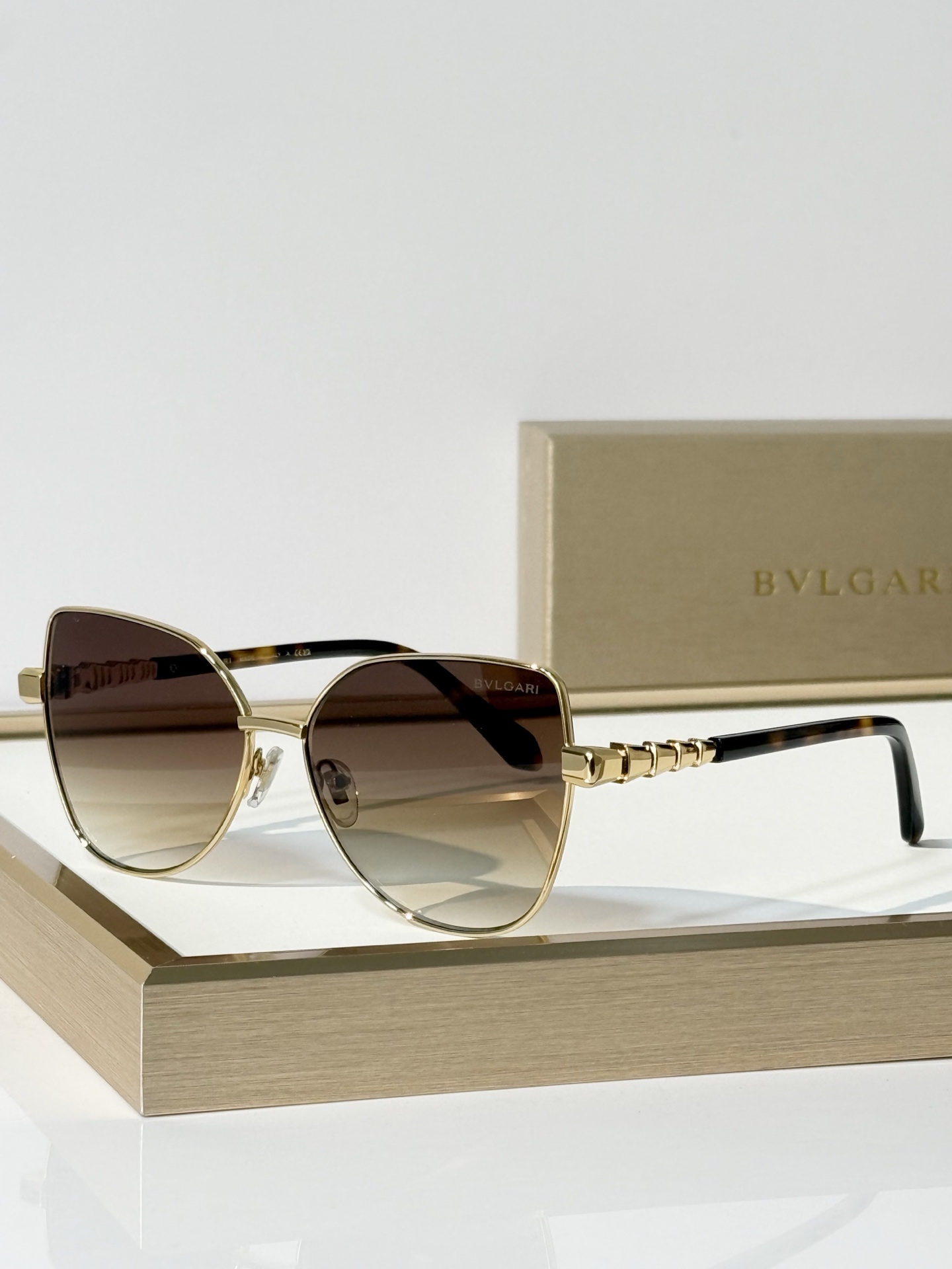 BVLGAR* MODEL：BV 42355U SIZE：60口15-148 