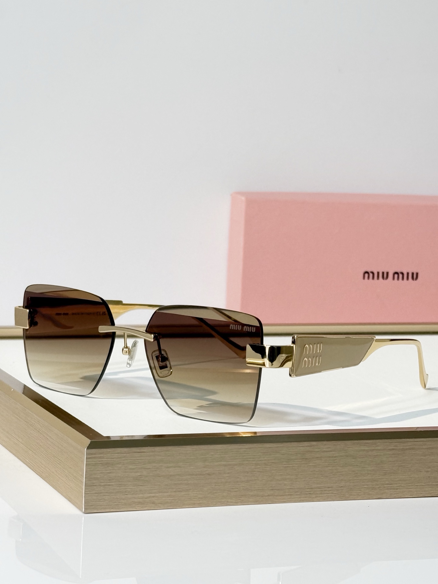 MIU MI*  MODEL:MU 1711LV SIZE：57口17-145 