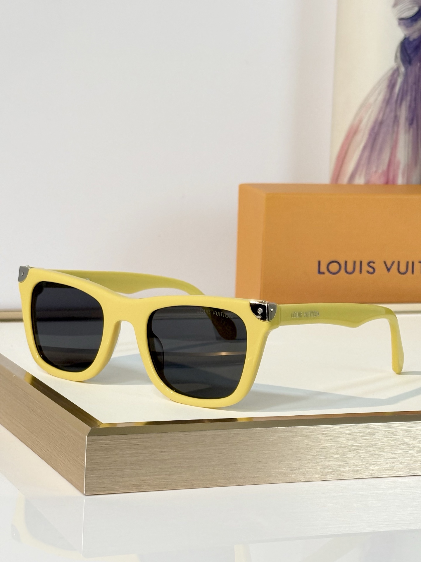 LOUIS VUITTO* MOD：Z3158U Size：52口24-145 