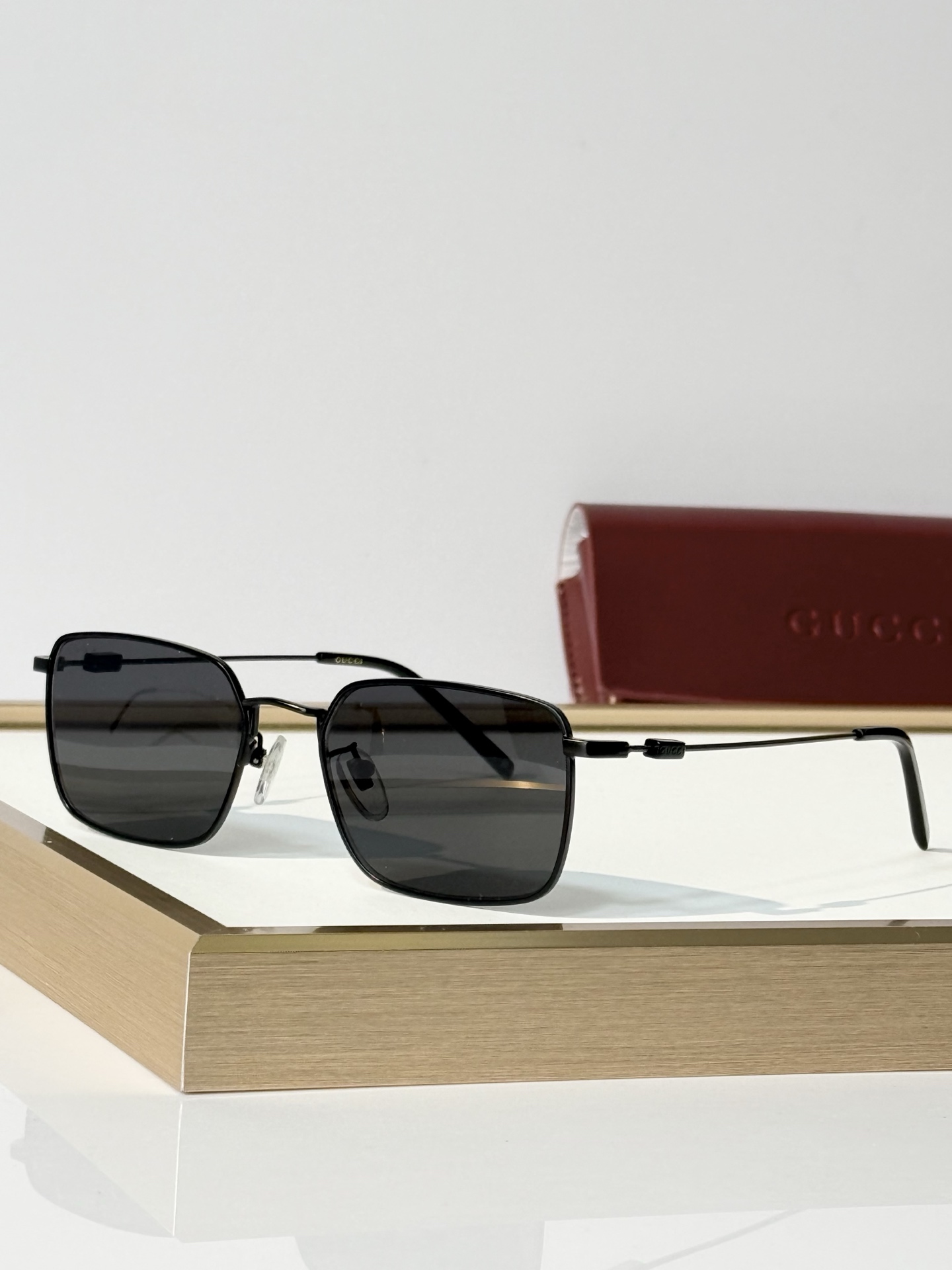 GUCCI* MODEL：GG2296SK SIZE：54口19-145 