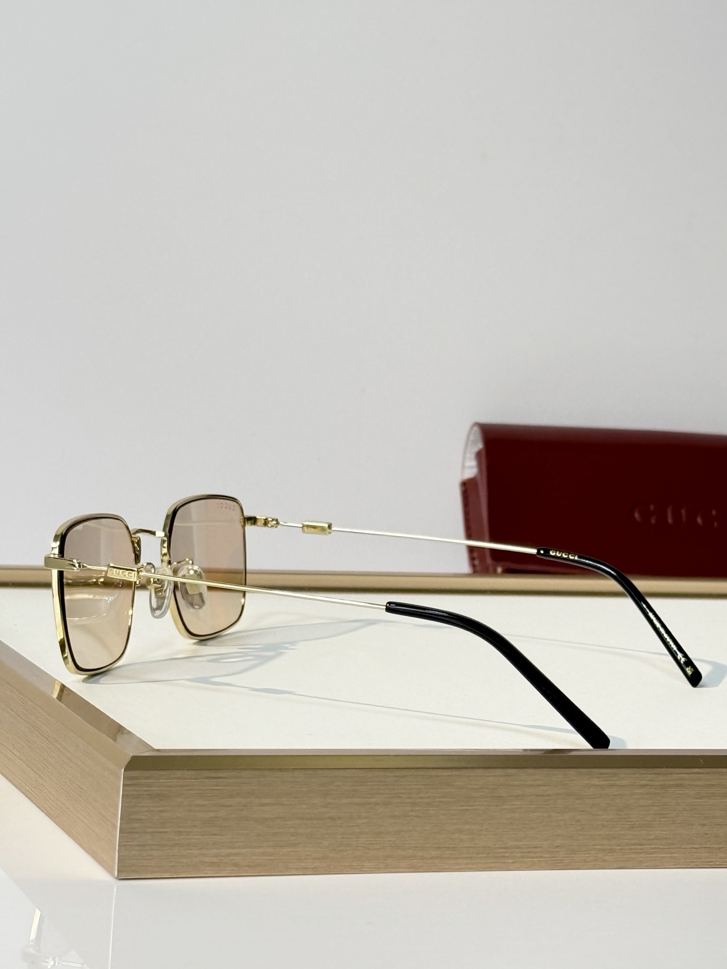 GUCCI* MODEL：GG2296SK SIZE：54口19-145