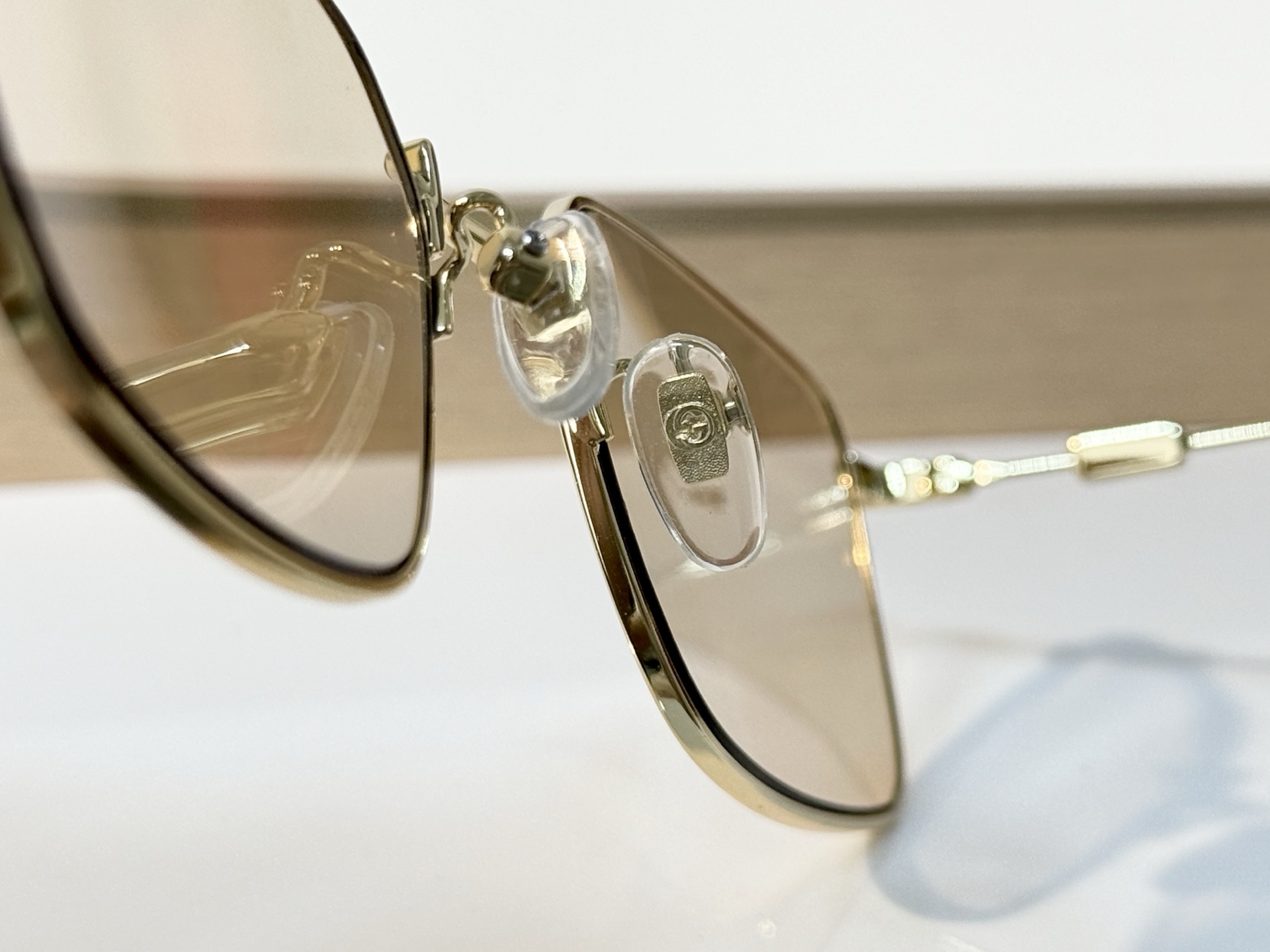 GUCCI* MODEL：GG2296SK SIZE：54口19-145