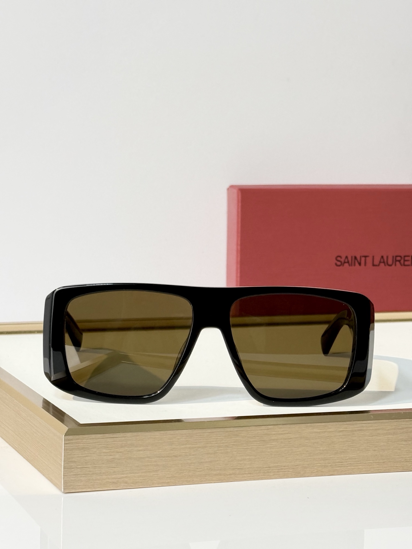 SAINT LAURENT MOD：SL832 size：57口15-140 