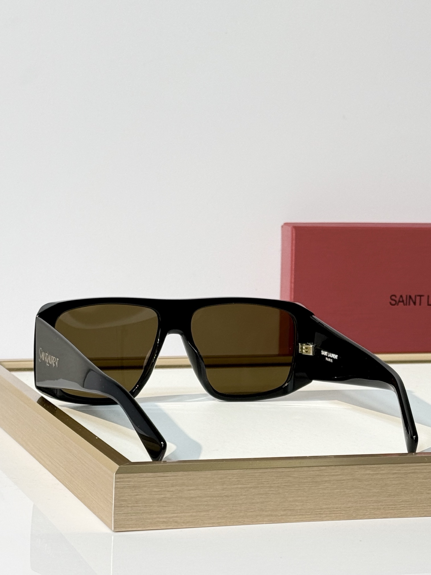SAINT LAURENT MOD：SL832 size：57口15-140 