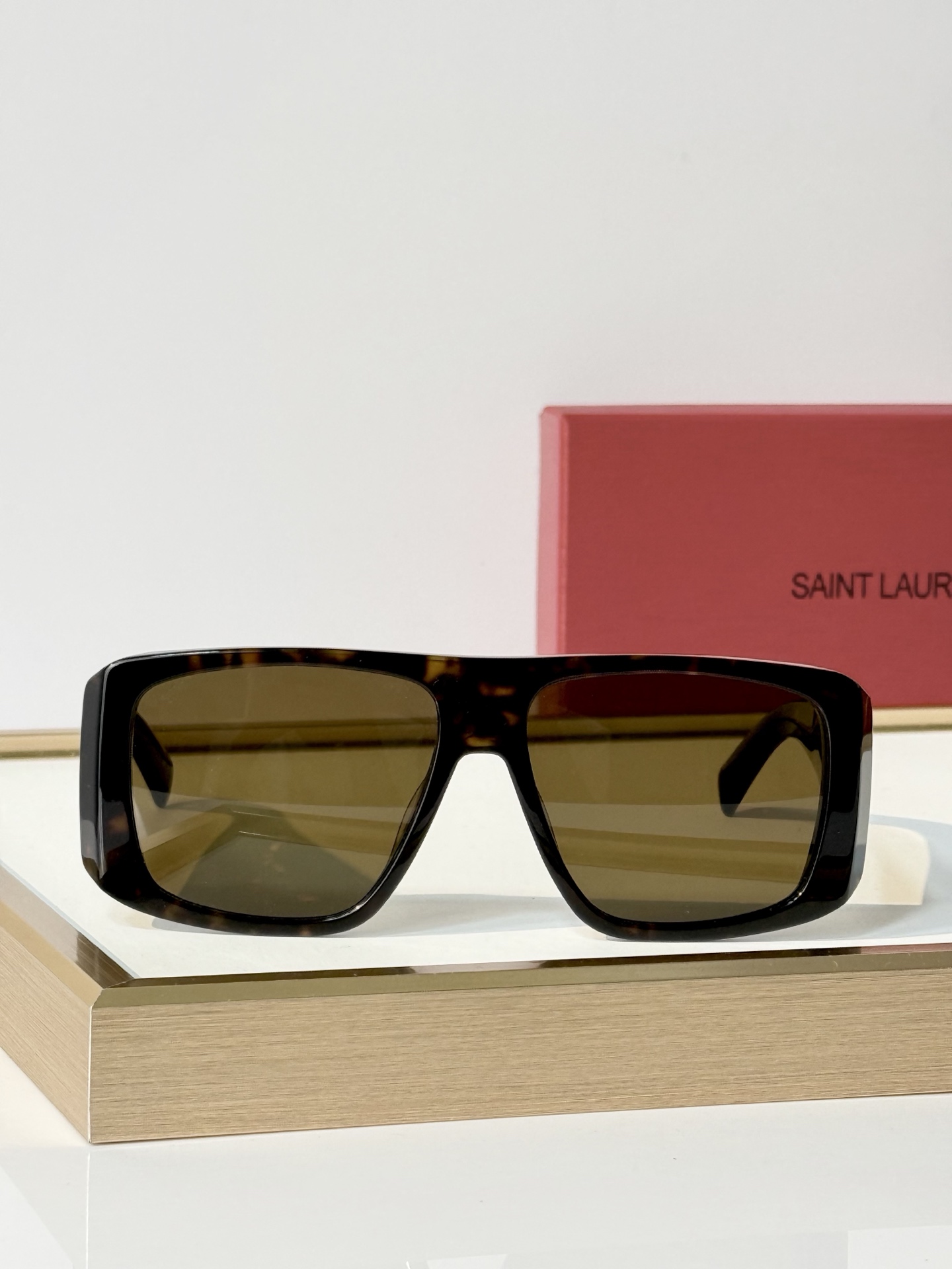 SAINT LAURENT MOD：SL832 size：57口15-140