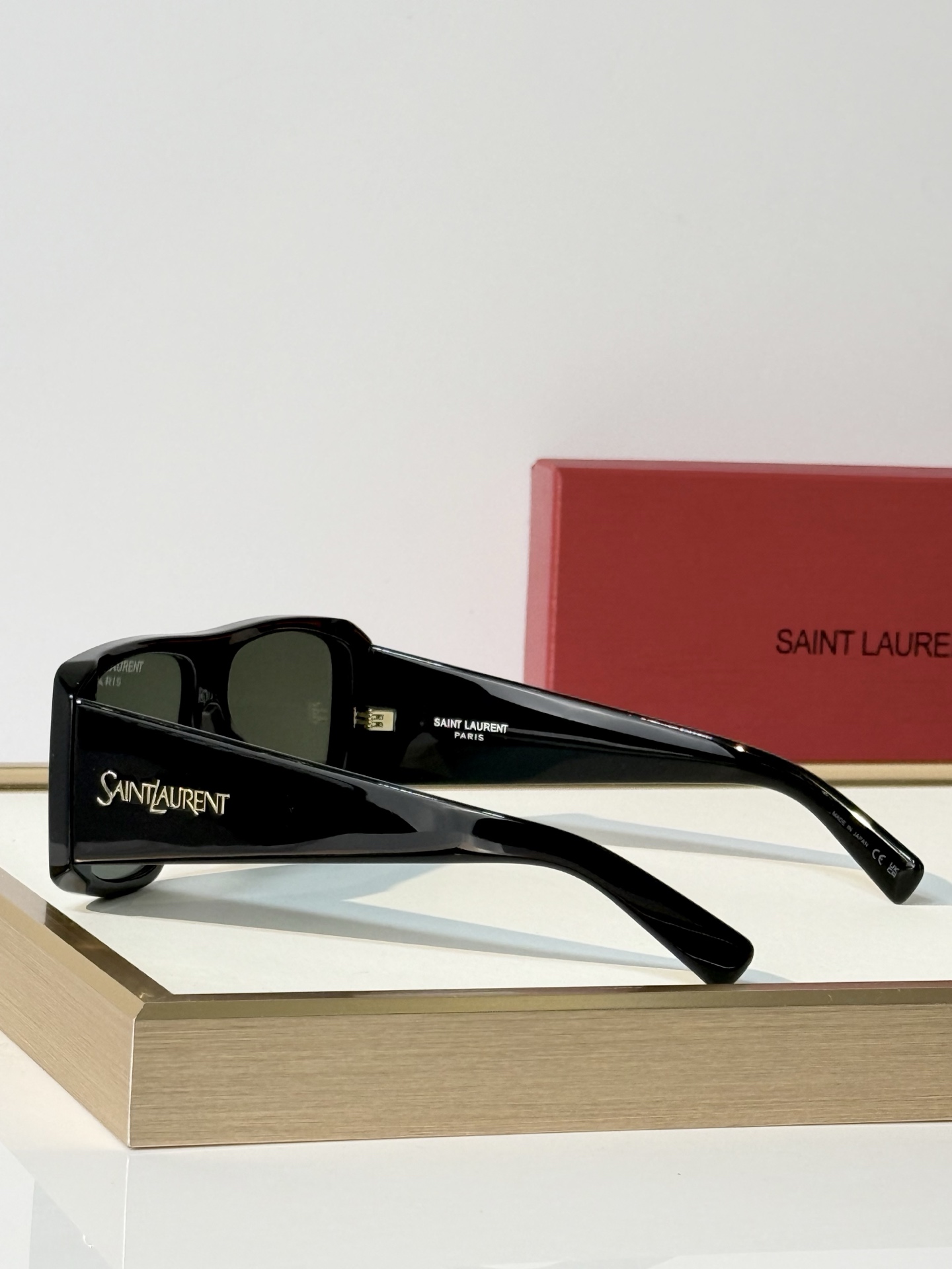 SAINT LAURENT MOD：SL832 size：57口15-140