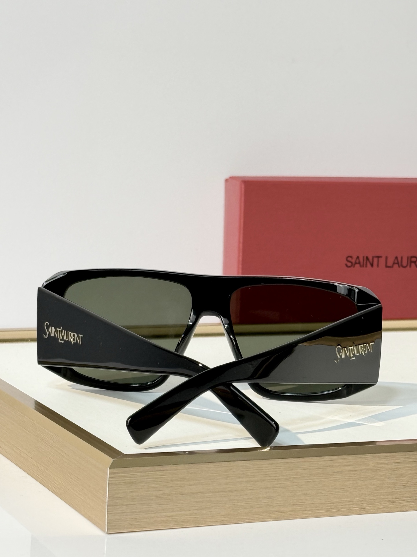 SAINT LAURENT MOD：SL832 size：57口15-140