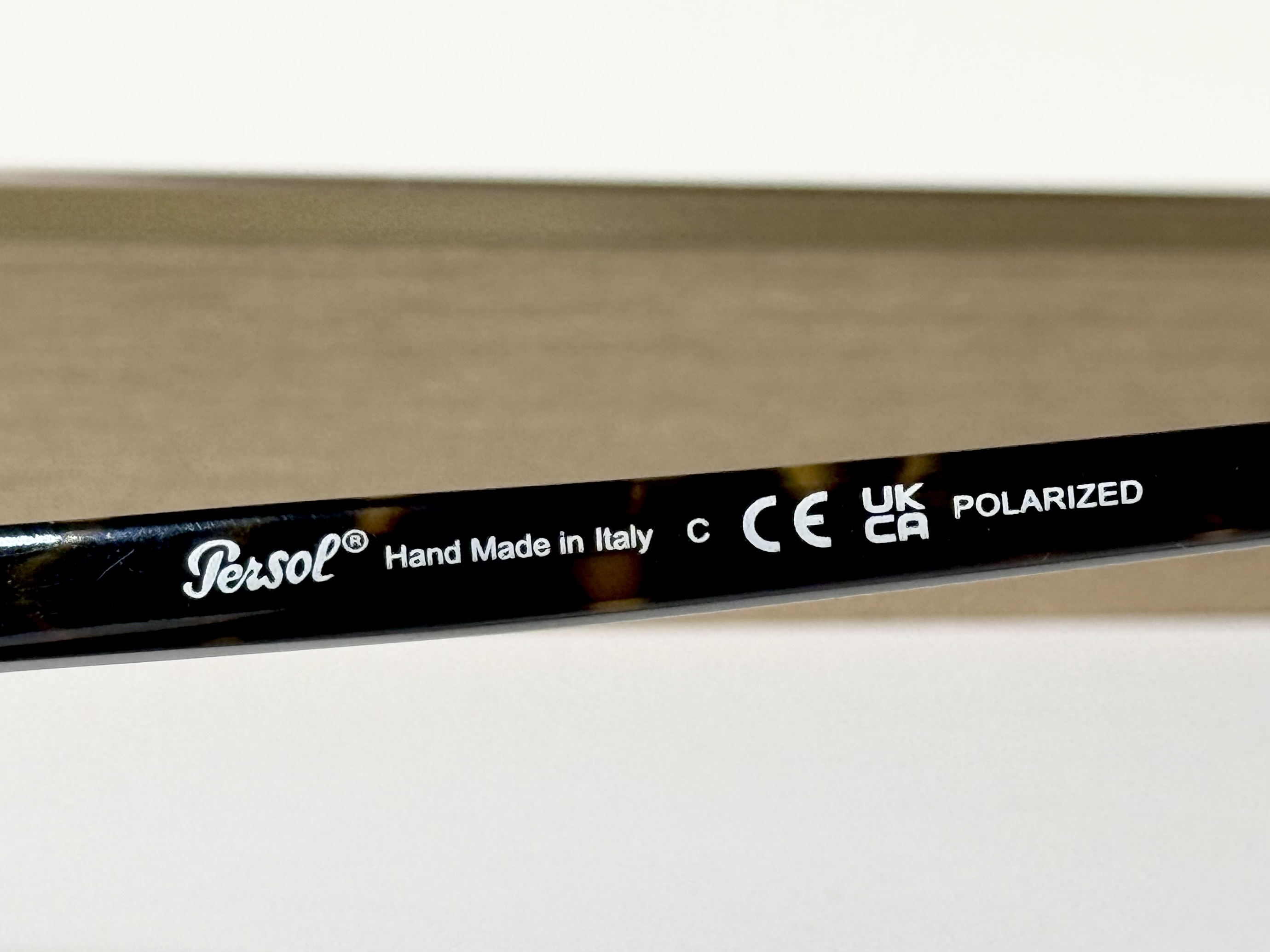 Persol MODEL：0202-S SIZE：57口13-140