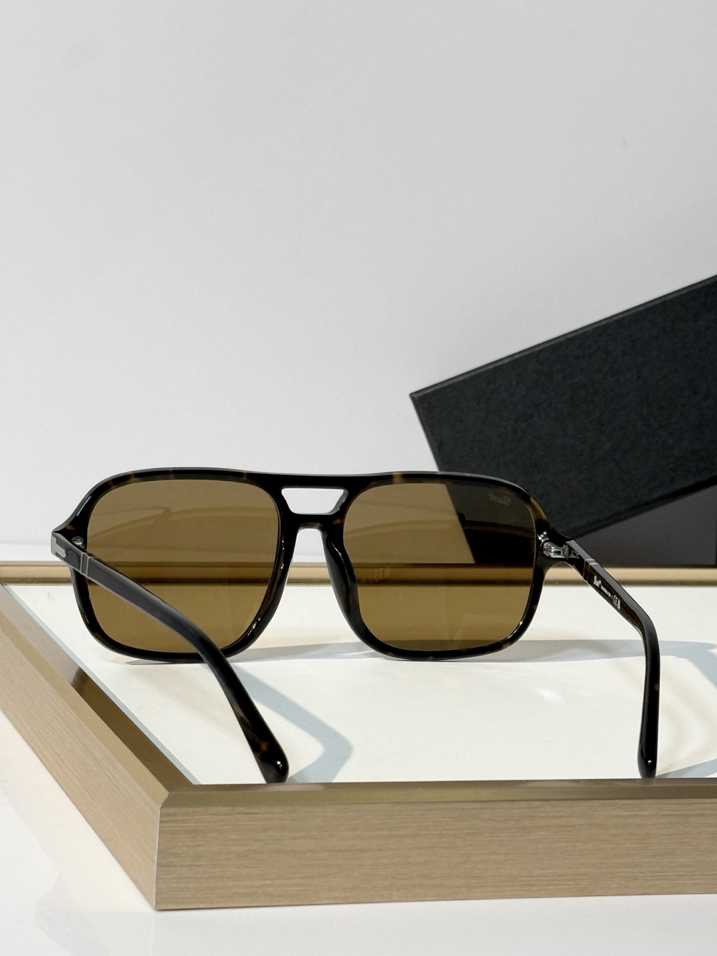 Persol MODEL：3328-S SIZE：58口19-150 