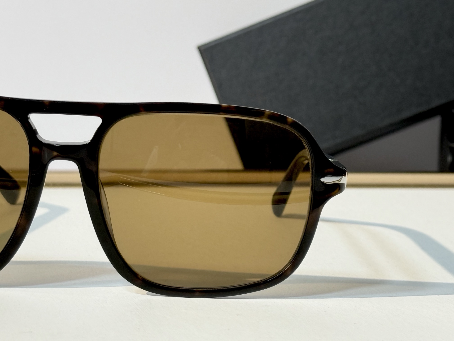 Persol MODEL：3328-S SIZE：58口19-150 