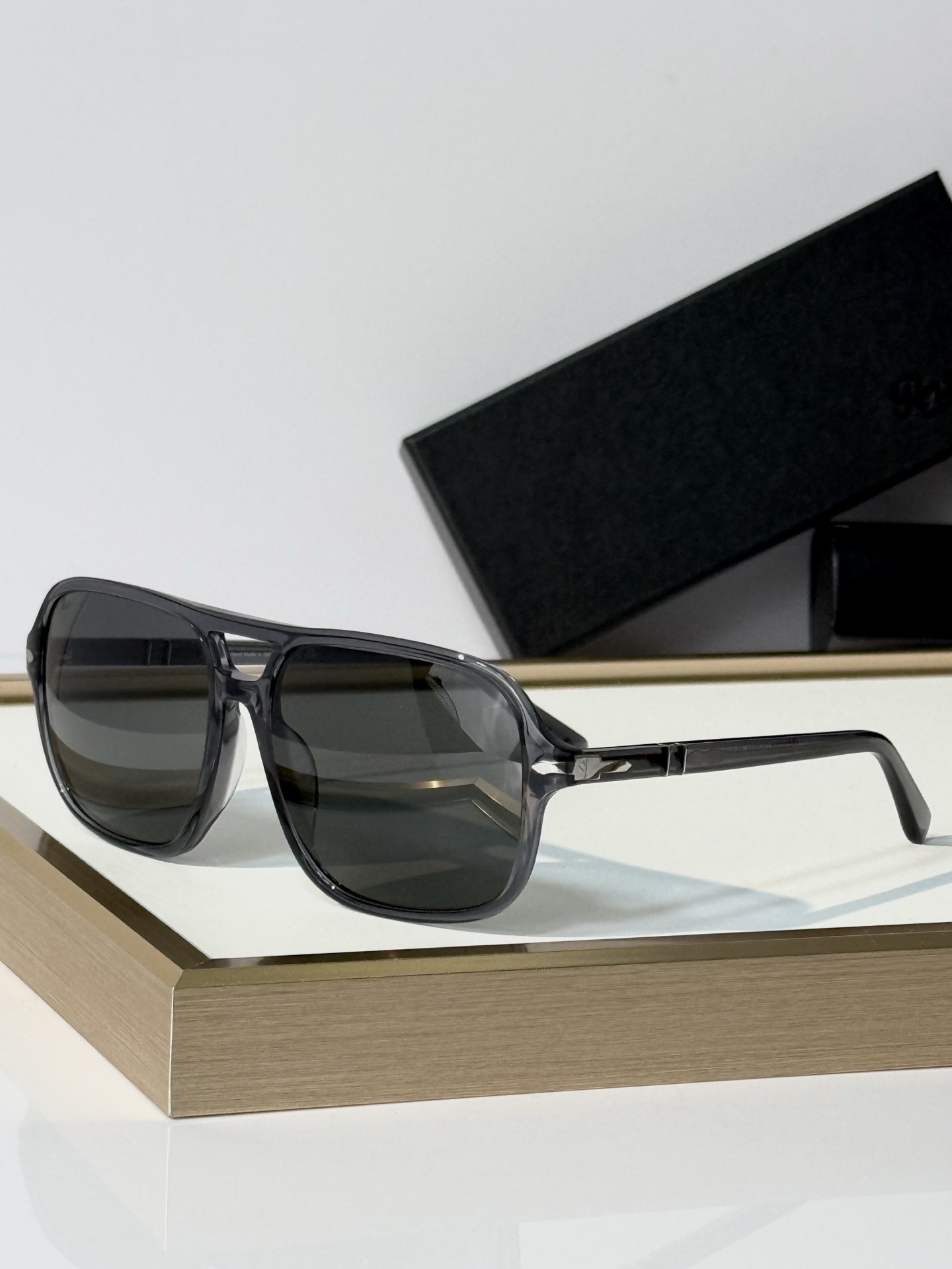 Persol MODEL：3328-S SIZE：58口19-150 