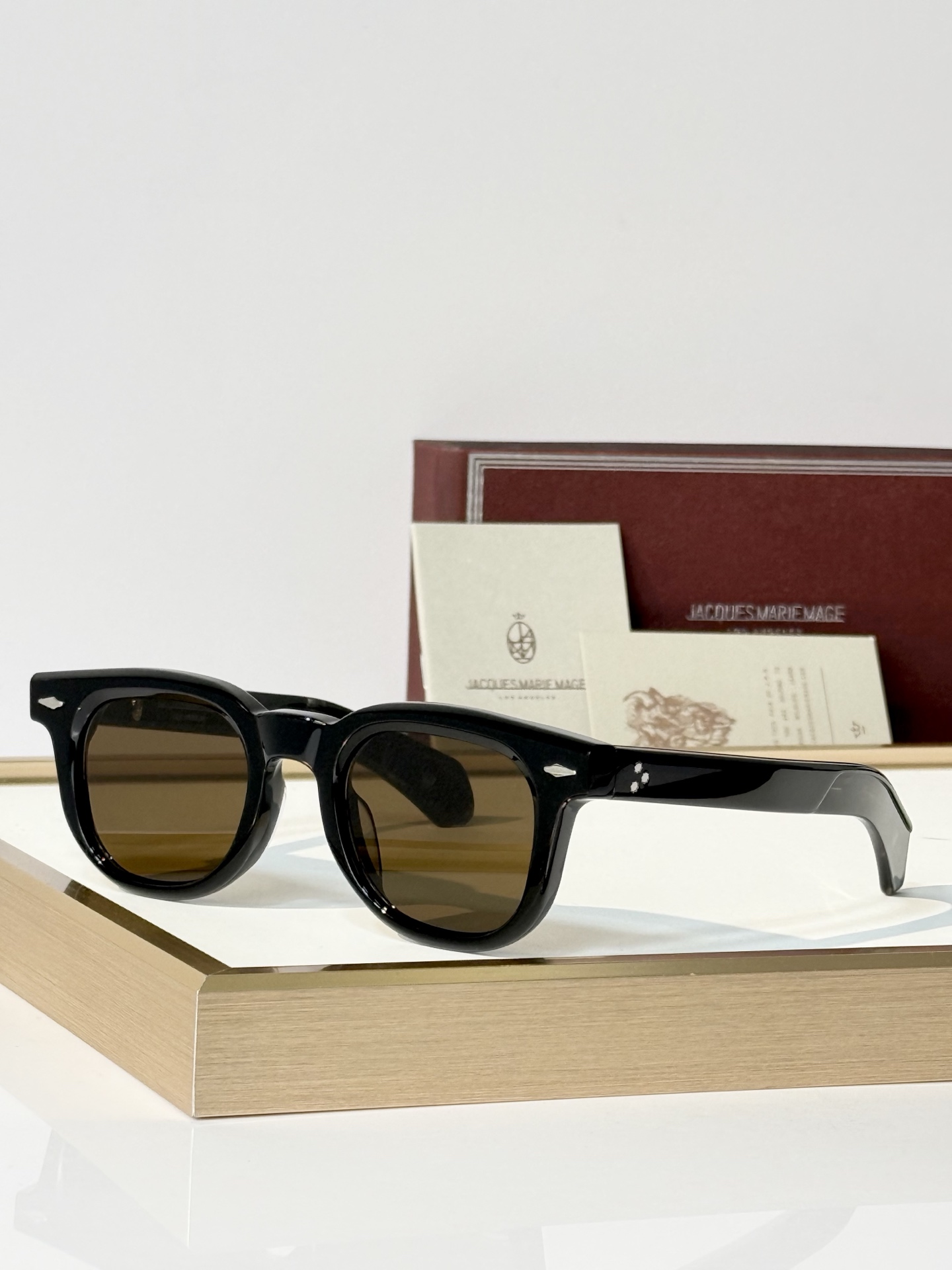 JACQUES MARIE MAG MODEL：JAXI SIZE: 48口23 
